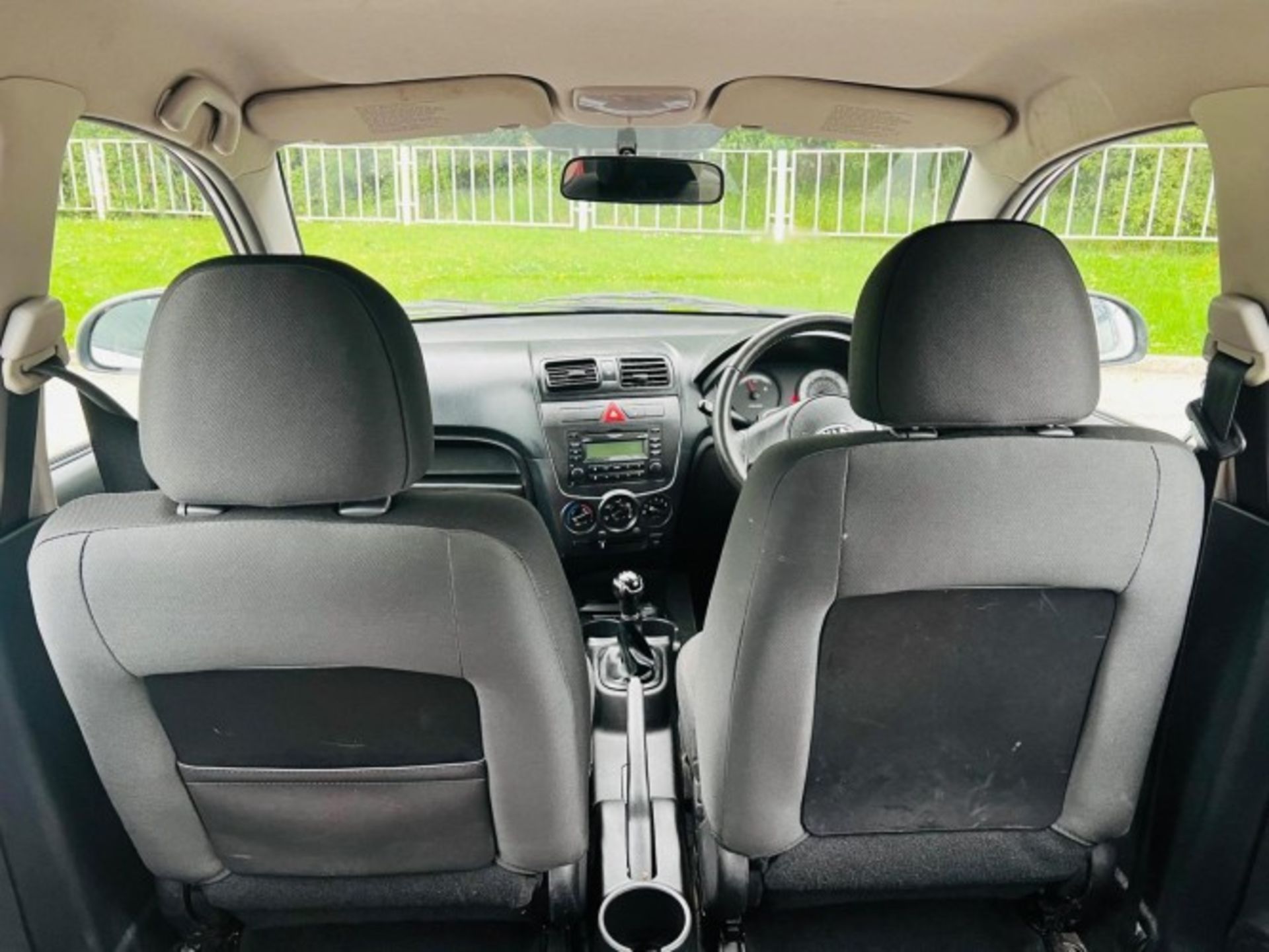 *(ONLY 51K MILEAGE)** 2010 KIA PICANTO 1.0 SPICE 5DR HATCHBACK – MANUAL PETROL>-NO VAT ON HAMMER-< - Image 22 of 37