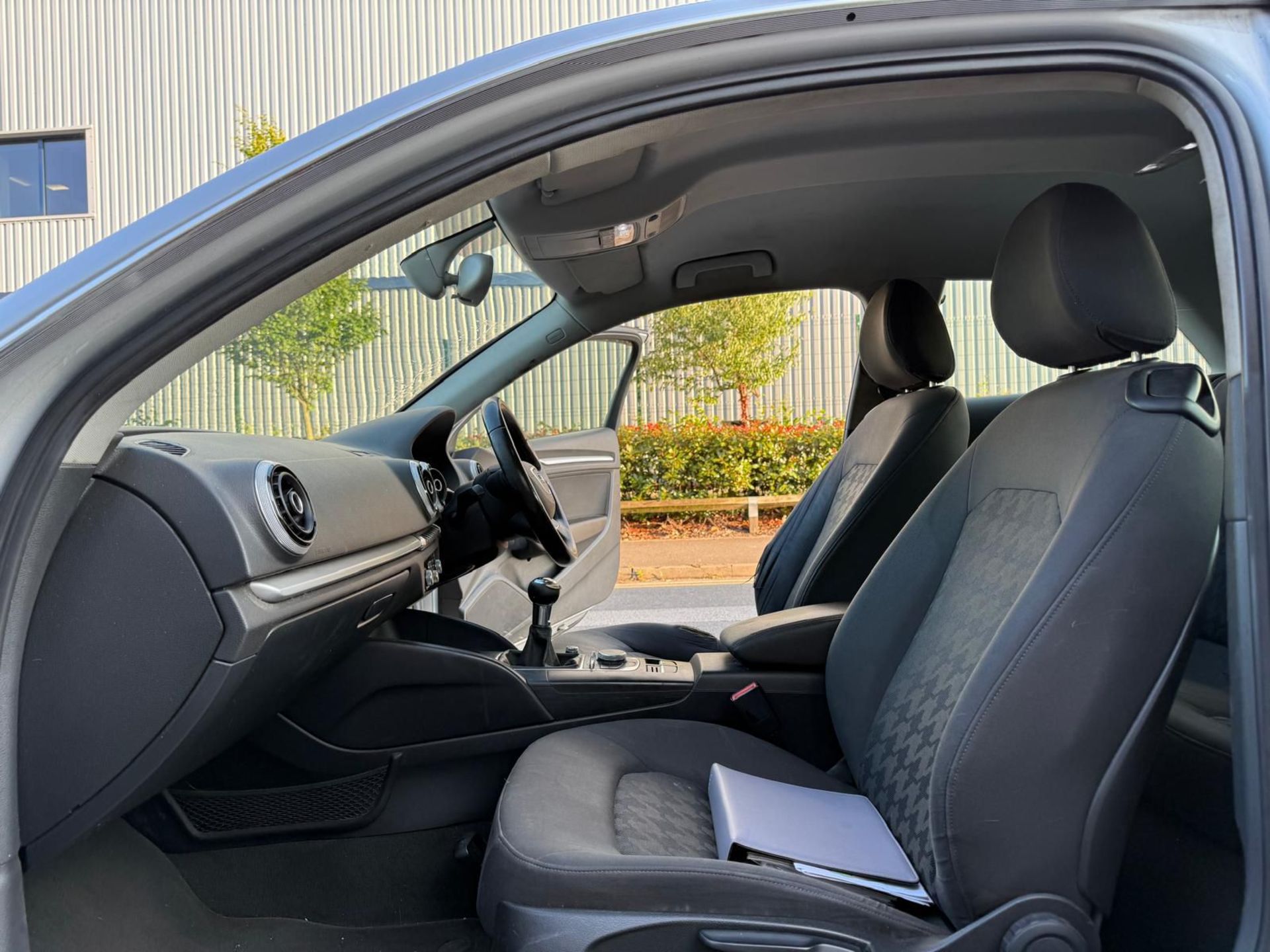 2012 AUDI A3 2.0 TDI SE – MANUAL, 142K MILES >>--NO VAT ON HAMMER--<< - Image 19 of 23