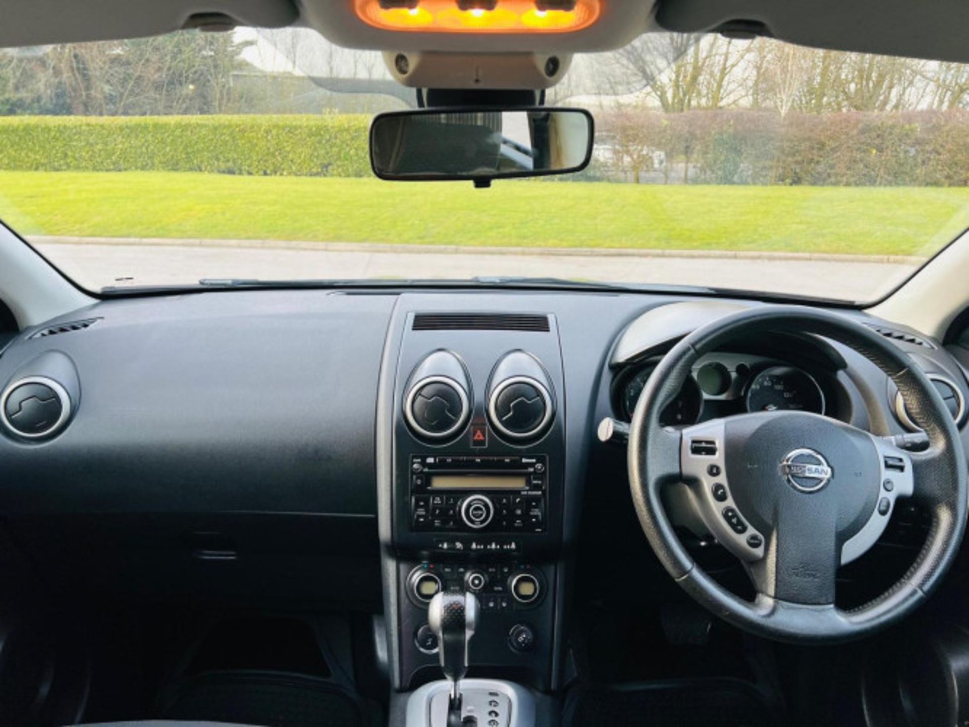 2008 NISSAN QASHQAI 2.0 ACENTA CVT – BLACK, 5 DOOR SUV >>--NO VAT ON HAMMER--<< - Image 16 of 30