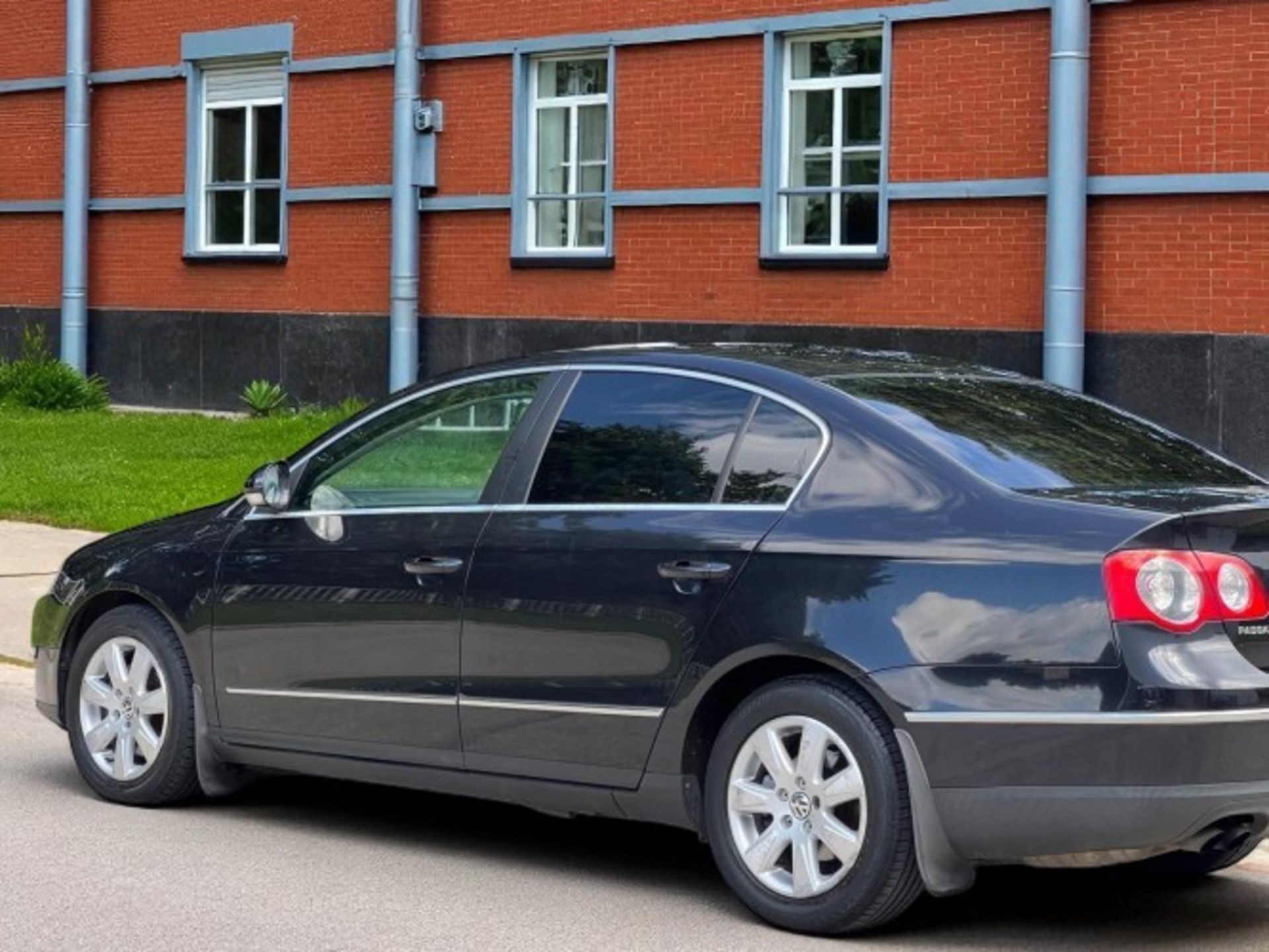 2008 VOLKSWAGEN PASSAT 2.0 TDI SE – MANUAL>>--NO VAT ON HAMMER--<< - Image 9 of 36