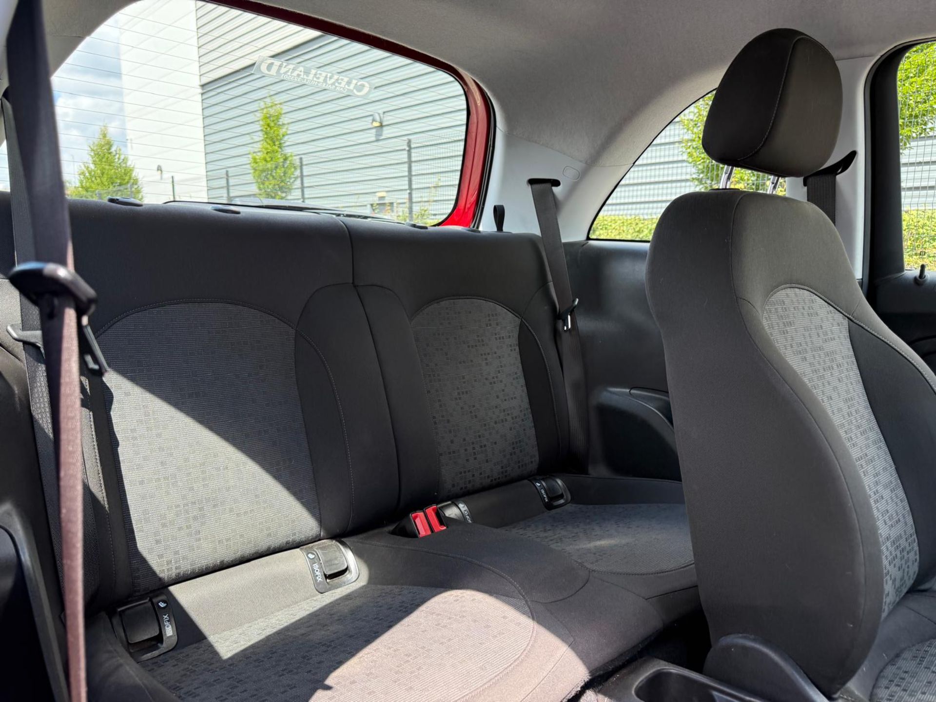 2015 VAUXHALL ADAM 1.2I JAM EURO 6 – 88K MILES – FSH >>--NO VAT ON HAMMER--<< - Image 31 of 35