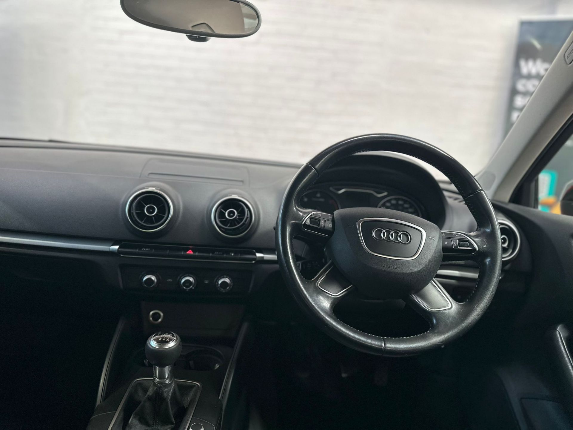 2015 AUDI A3 SE TECHNIK TDI – 1.6L DIESEL – MANUAL – SPORTBACK >>--NO VAT ON HAMMER--<< - Image 16 of 22