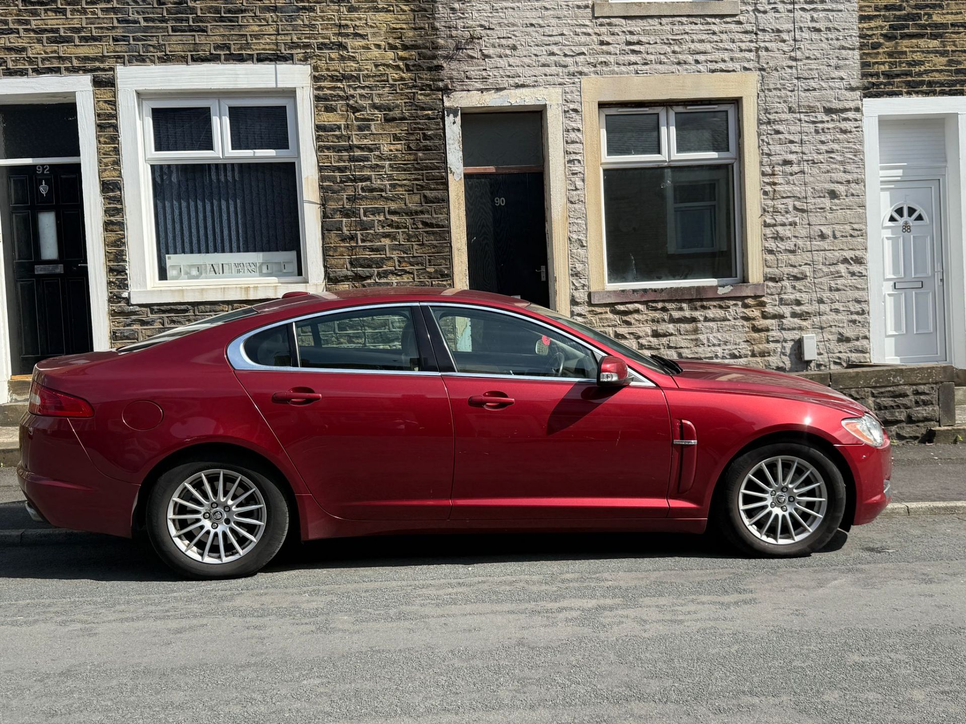 2008 JAGUAR XF LUXURY D V6 AUTO – 2.7 DIESEL – AUTOMATIC – RED >>--NO VAT ON HAMMER--<< - Image 7 of 16