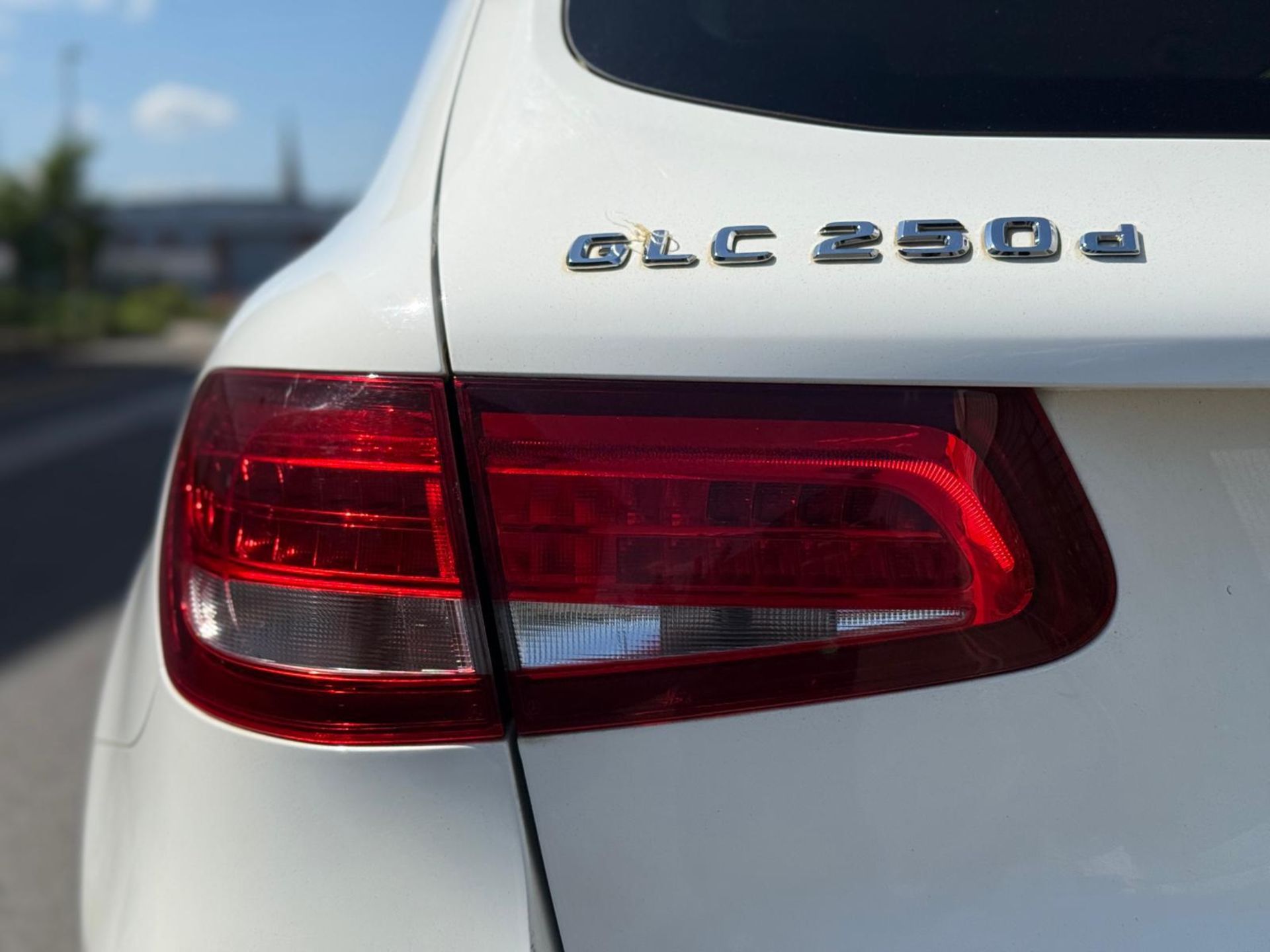 2016 MERCEDES-BENZ GLC 250D 4MATIC SE EXECUTIVE AUTO – EURO 6 – 138K MILES >>--NO VAT ON HAMMER--<< - Image 25 of 35