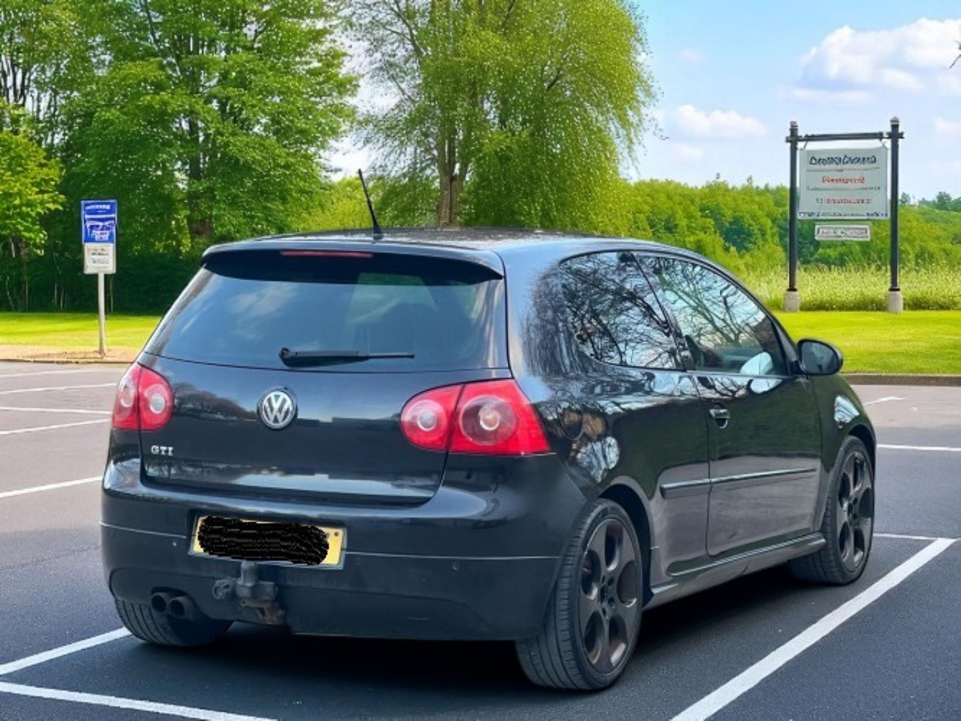 2007-57 VOLKSWAGEN GOLF 2.0 TFSI GTI 3DR – ULEZ COMPLIANT >>--NO VAT ON HAMMER--<< - Image 7 of 32