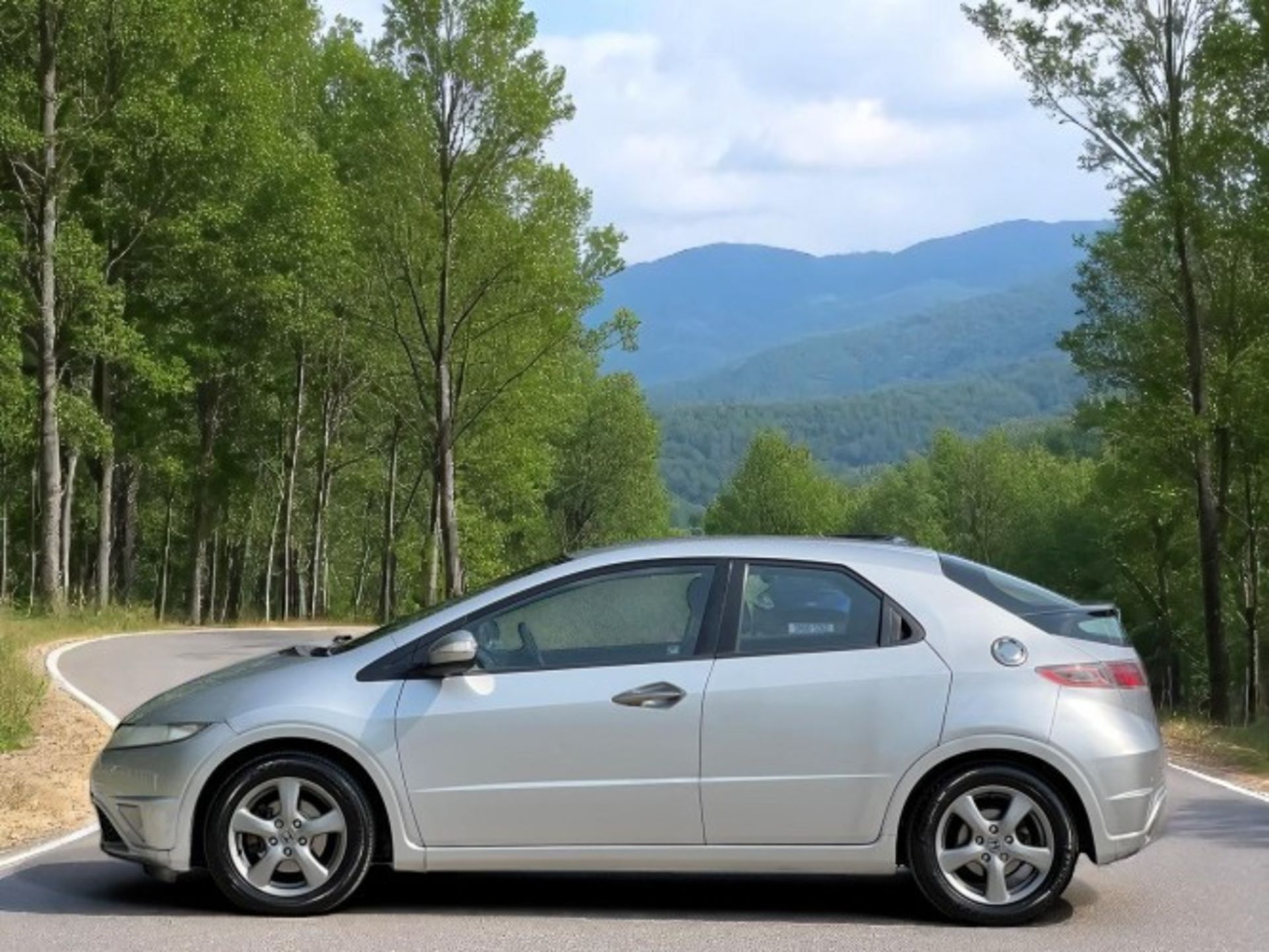 2010 HONDA CIVIC 1.4 I-VTEC SI 5DR – MANUAL HATCHBACK >>--NO VAT ON HAMMER--<< - Image 9 of 30