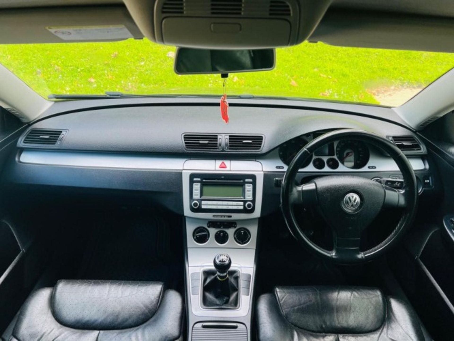 2008 VOLKSWAGEN PASSAT 2.0 TDI SE – MANUAL>>--NO VAT ON HAMMER--<< - Image 23 of 36