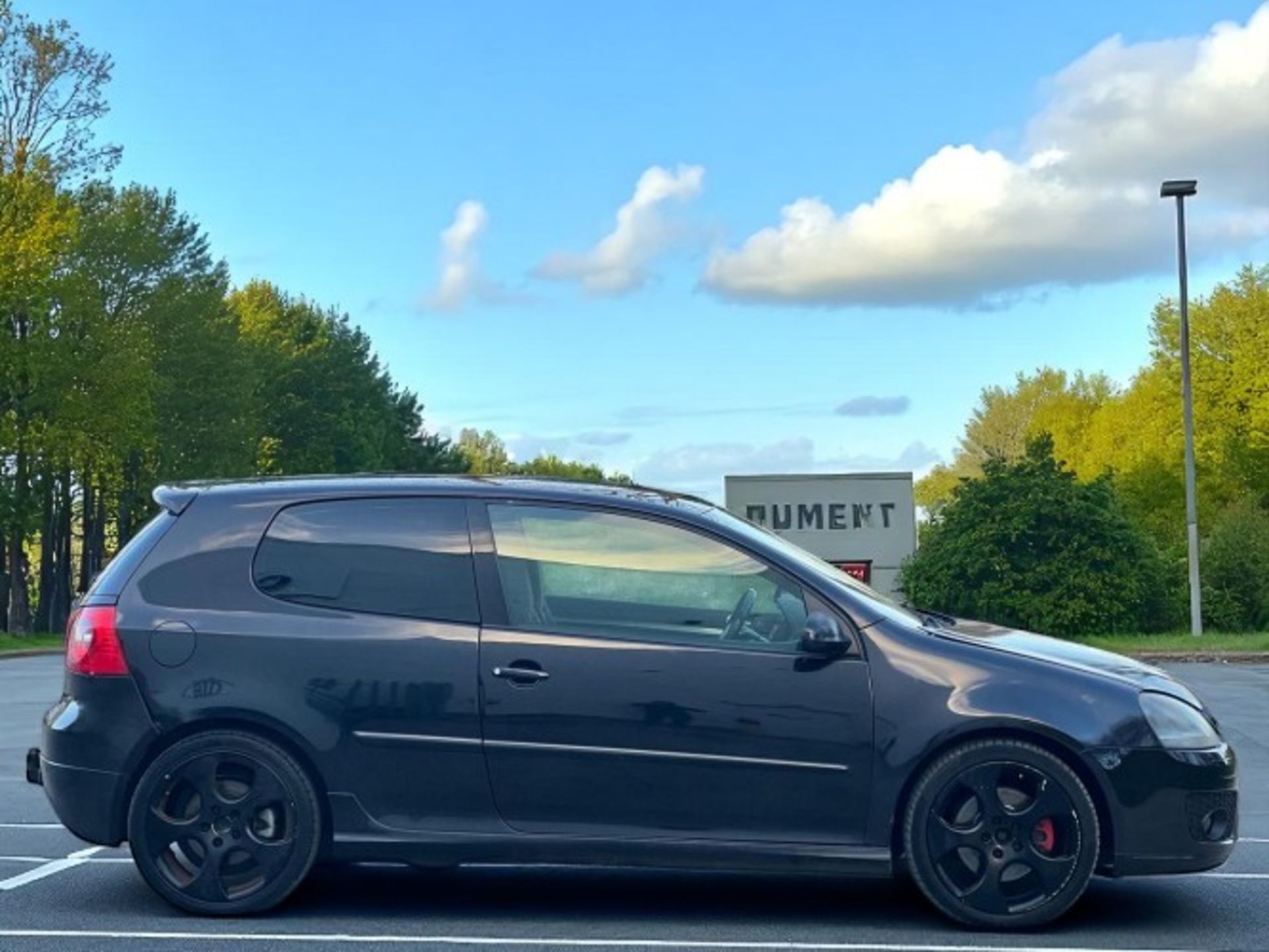 2007-57 VOLKSWAGEN GOLF 2.0 TFSI GTI 3DR – ULEZ COMPLIANT >>--NO VAT ON HAMMER--<< - Image 10 of 32
