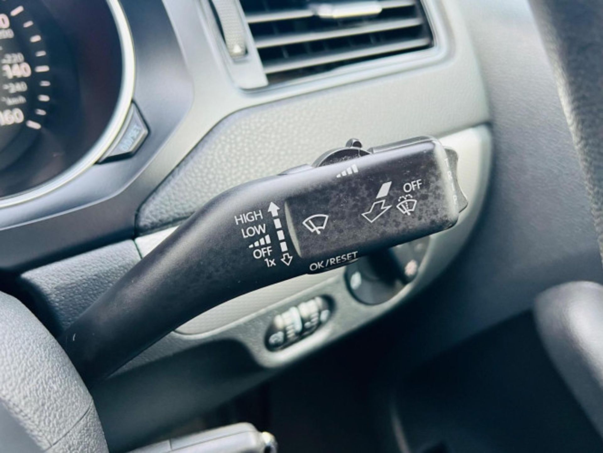 2016 VOLKSWAGEN JETTA 2.0 TDI BLUEMOTION TECH S >>--NO VAT ON HAMMER--<< - Image 17 of 25