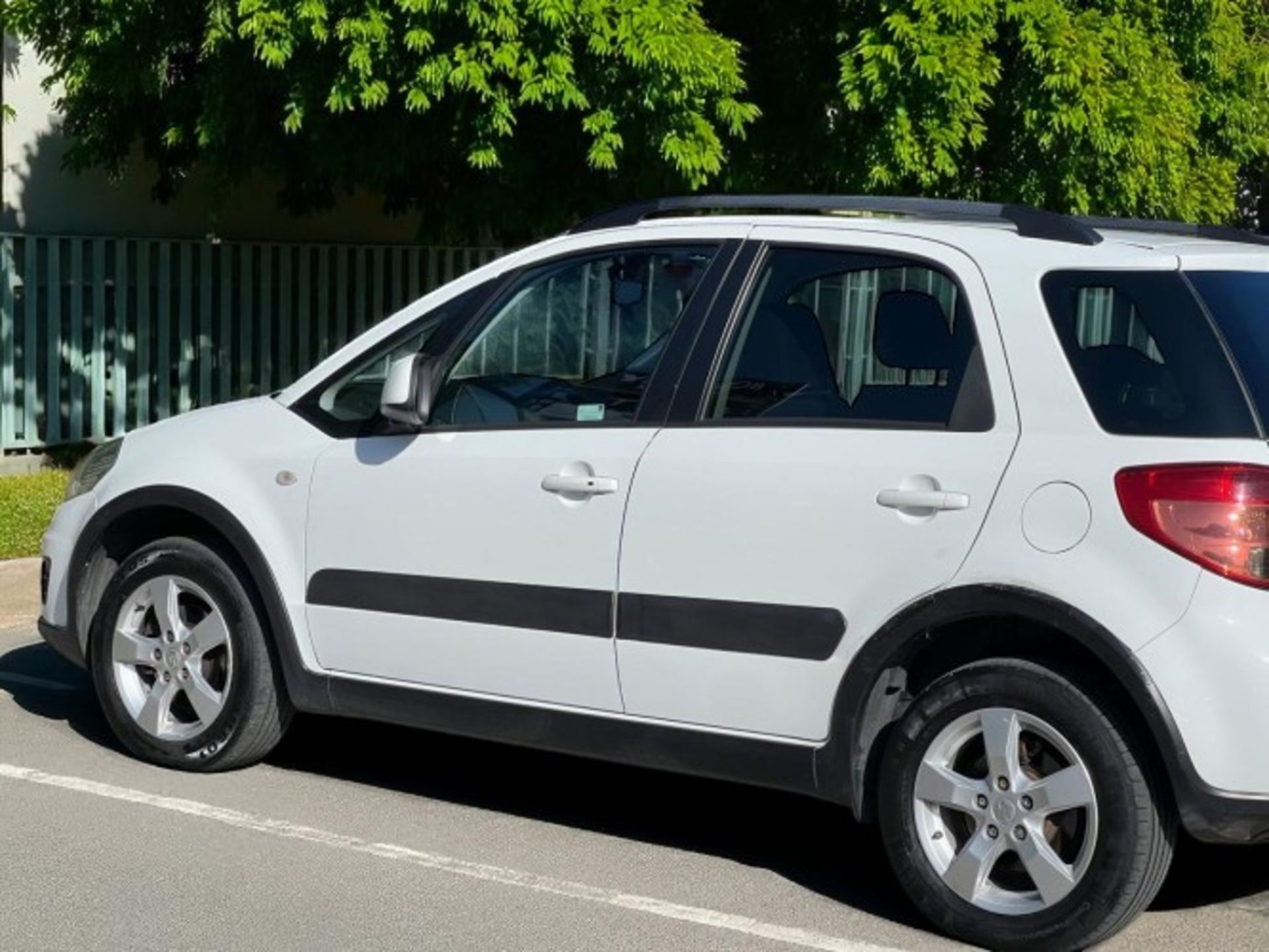 2011 SUZUKI SX4 1.6 SZ5 4GRIP 5DR – 114,414 MILES >>--NO VAT ON HAMMER--<< - Image 3 of 27