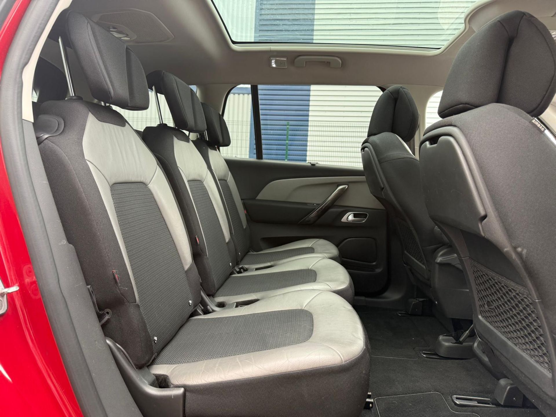 2016 CITROËN GRAND C4 PICASSO EXCLUSIVE+ 1.6 BLUEHDI– 96K MILES – RED >>--NO VAT ON HAMMER--<< - Image 28 of 39