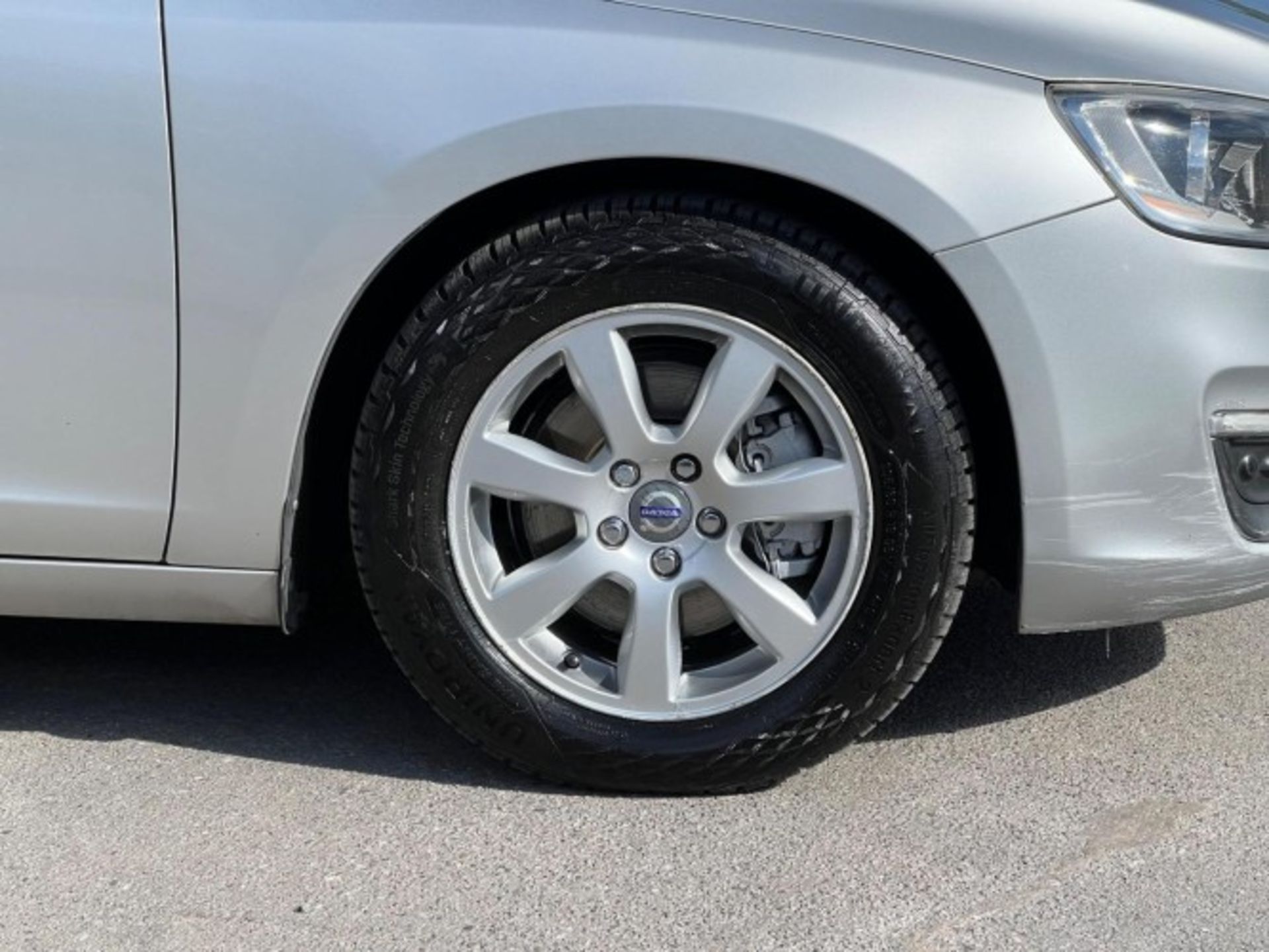 2013 VOLVO V60 1.6 D2 BUSINESS EDITION POWERSHIFT – AUTOMATIC >>--NO VAT ON HAMMER--<< - Image 21 of 29