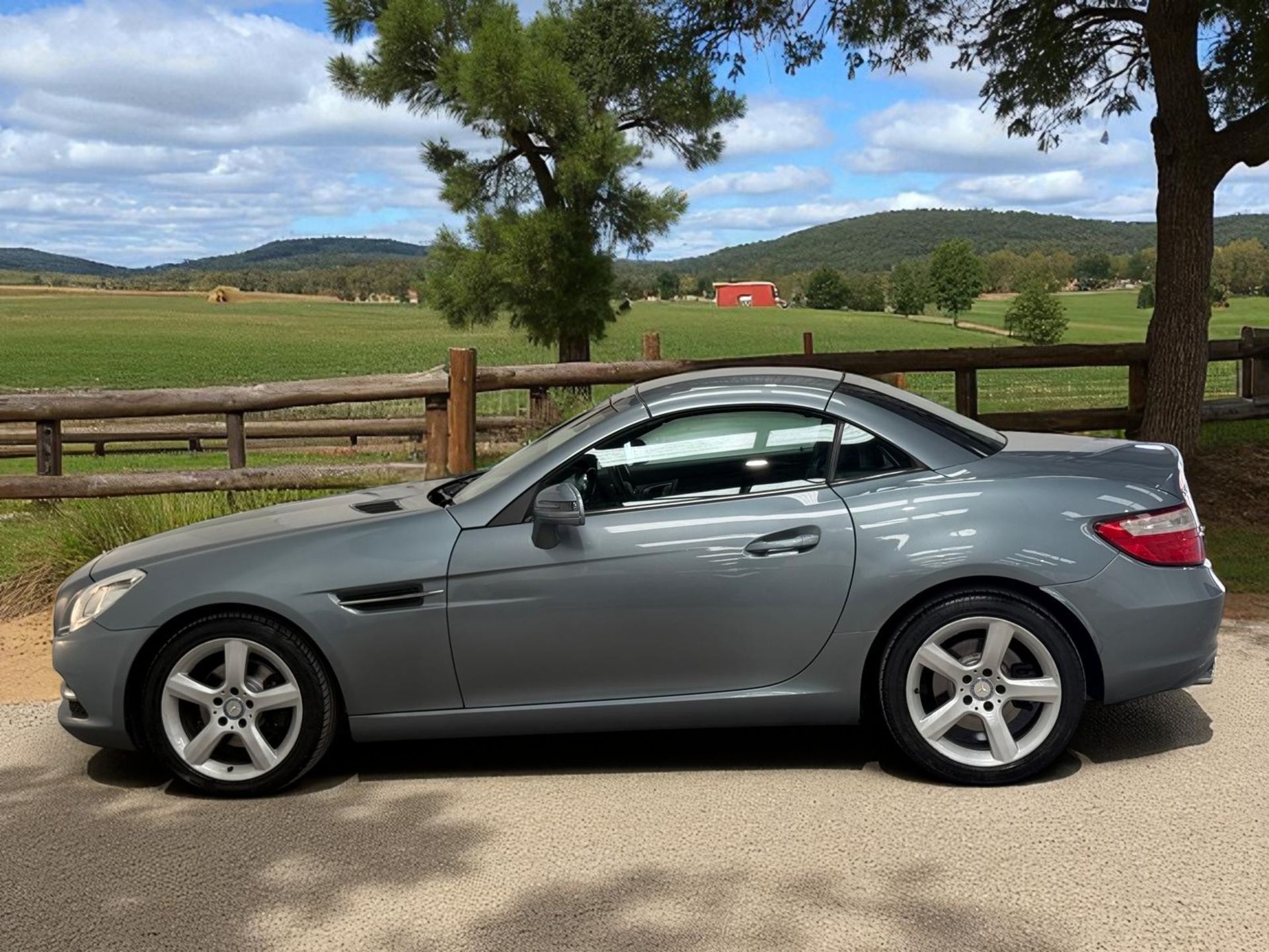 2012 MERCEDES-BENZ SLK200 BLUEEFFICIENCY AUTO – 1.8 PETROL– 147K MILES >>--NO VAT ON HAMMER--<< - Image 9 of 38