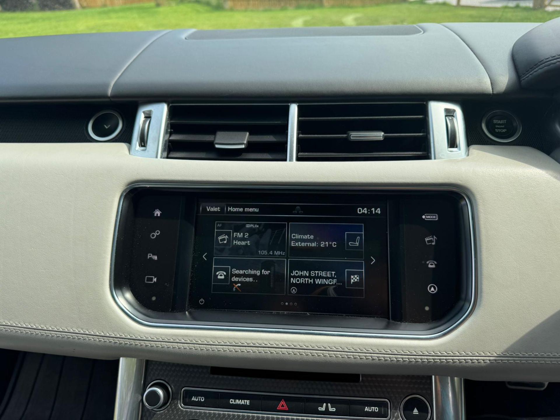 2015 LAND ROVER RANGE ROVER SPORT SVR V8 AUTO – 5.0L PETROL – 4WD >>--NO VAT ON HAMMER--<< - Image 30 of 31