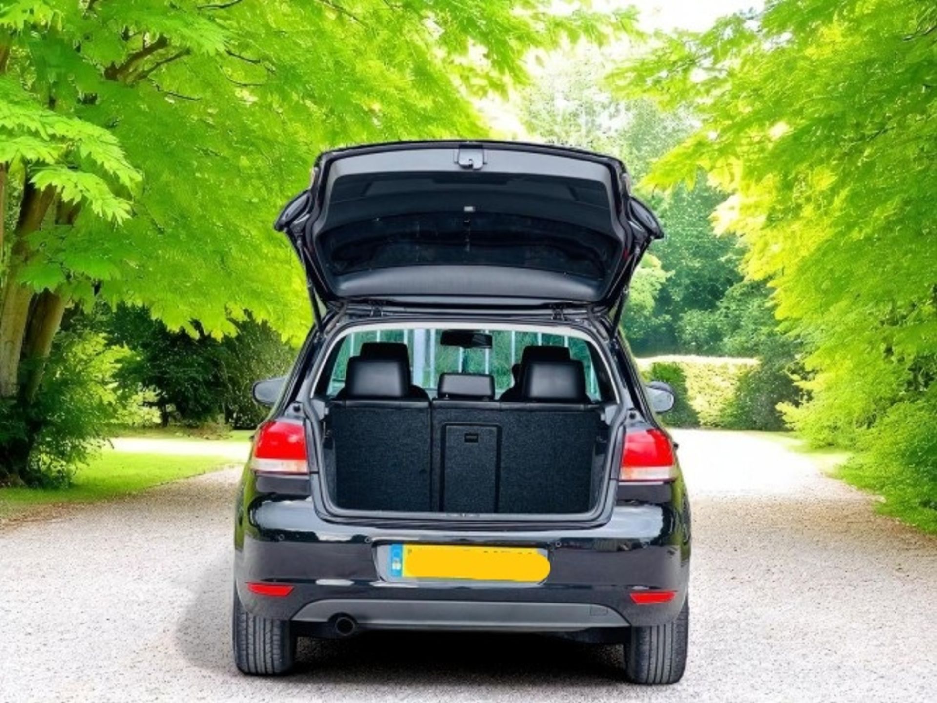 2010 VOLKSWAGEN GOLF PLUS 1.6 TDI SE 5DR HATCHBACK – 128K MILES >>--NO VAT ON HAMMER--<< - Image 5 of 35