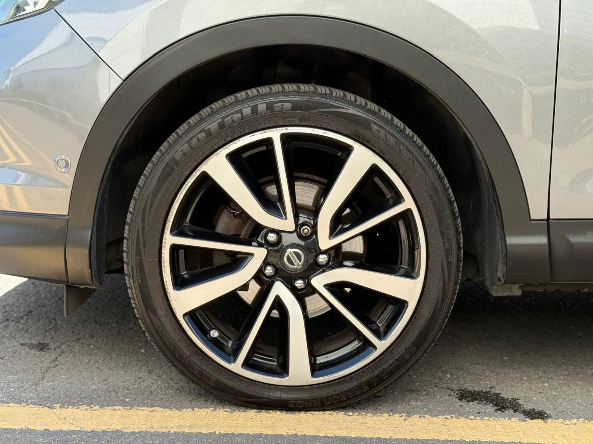 2015 NISSAN QASHQAI TEKNA DCI CVT – 101K MILES – TOP SPEC >>--NO VAT ON HAMMER--<< - Image 37 of 41