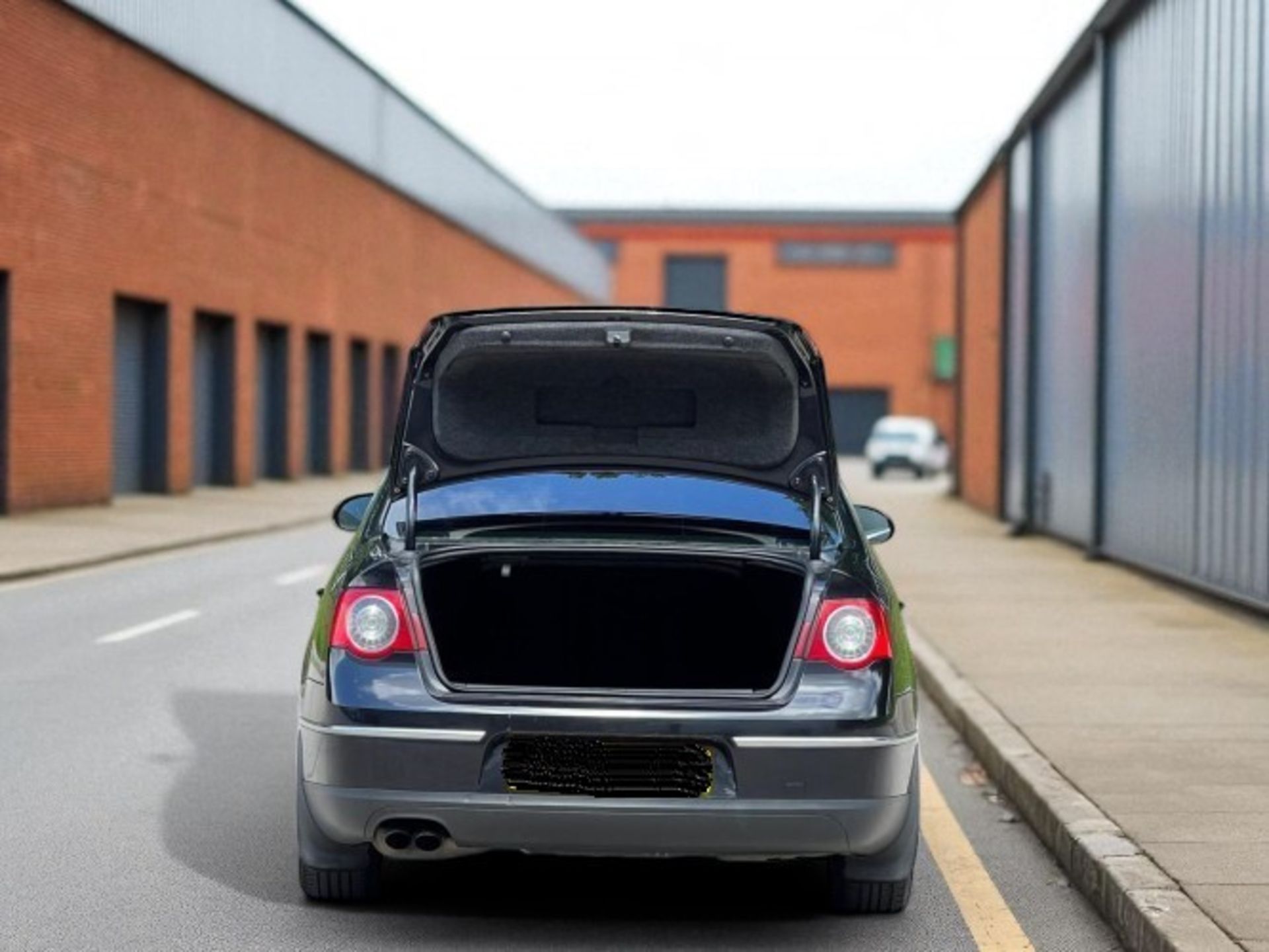 2008 VOLKSWAGEN PASSAT 2.0 TDI SE – MANUAL>>--NO VAT ON HAMMER--<< - Image 6 of 36