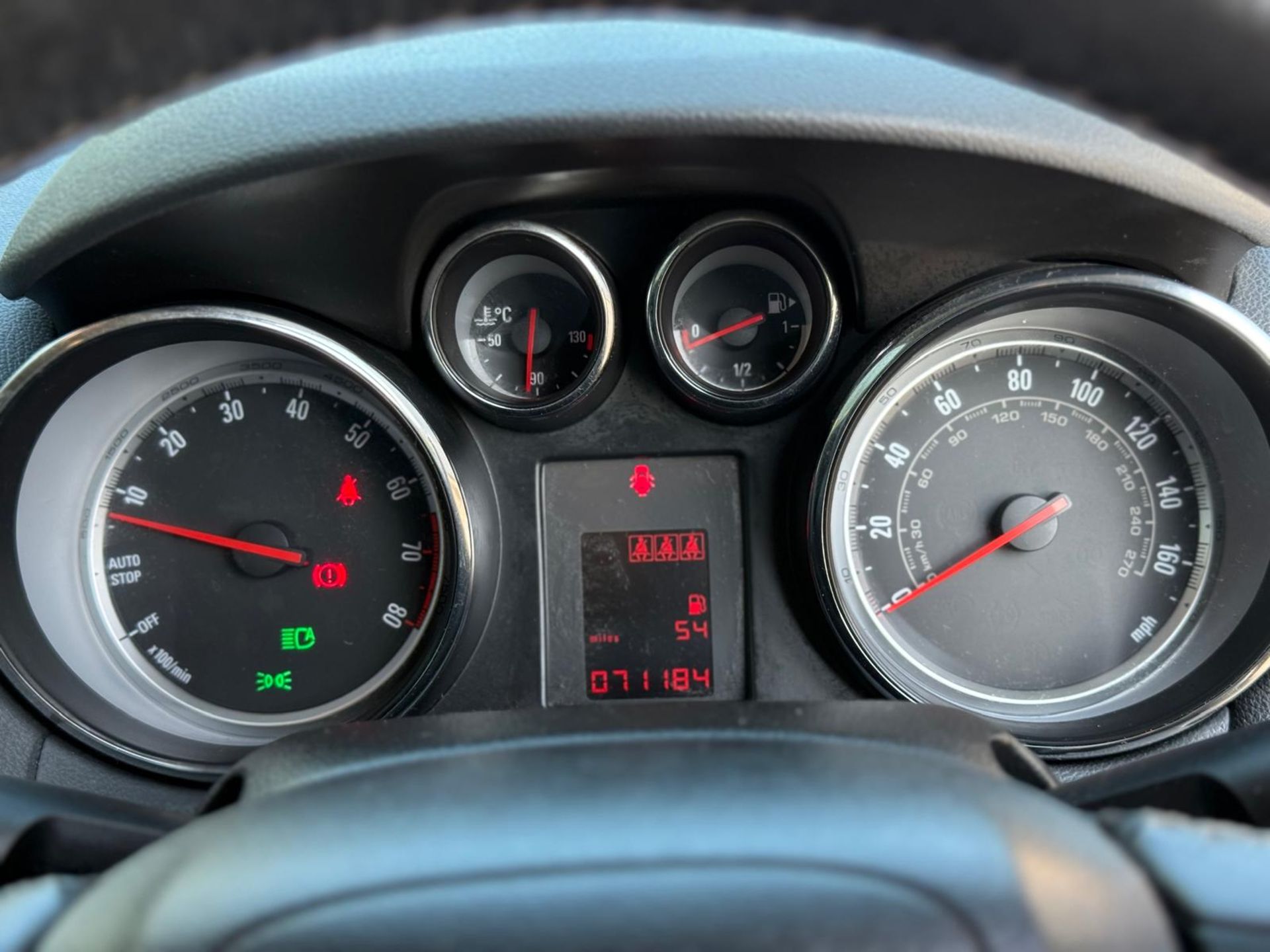 2015 VAUXHALL MOKKA SE 1.6 PETROL – 71K – LEATHER – PARKING SENSORS >>--NO VAT ON HAMMER--<< - Image 25 of 40