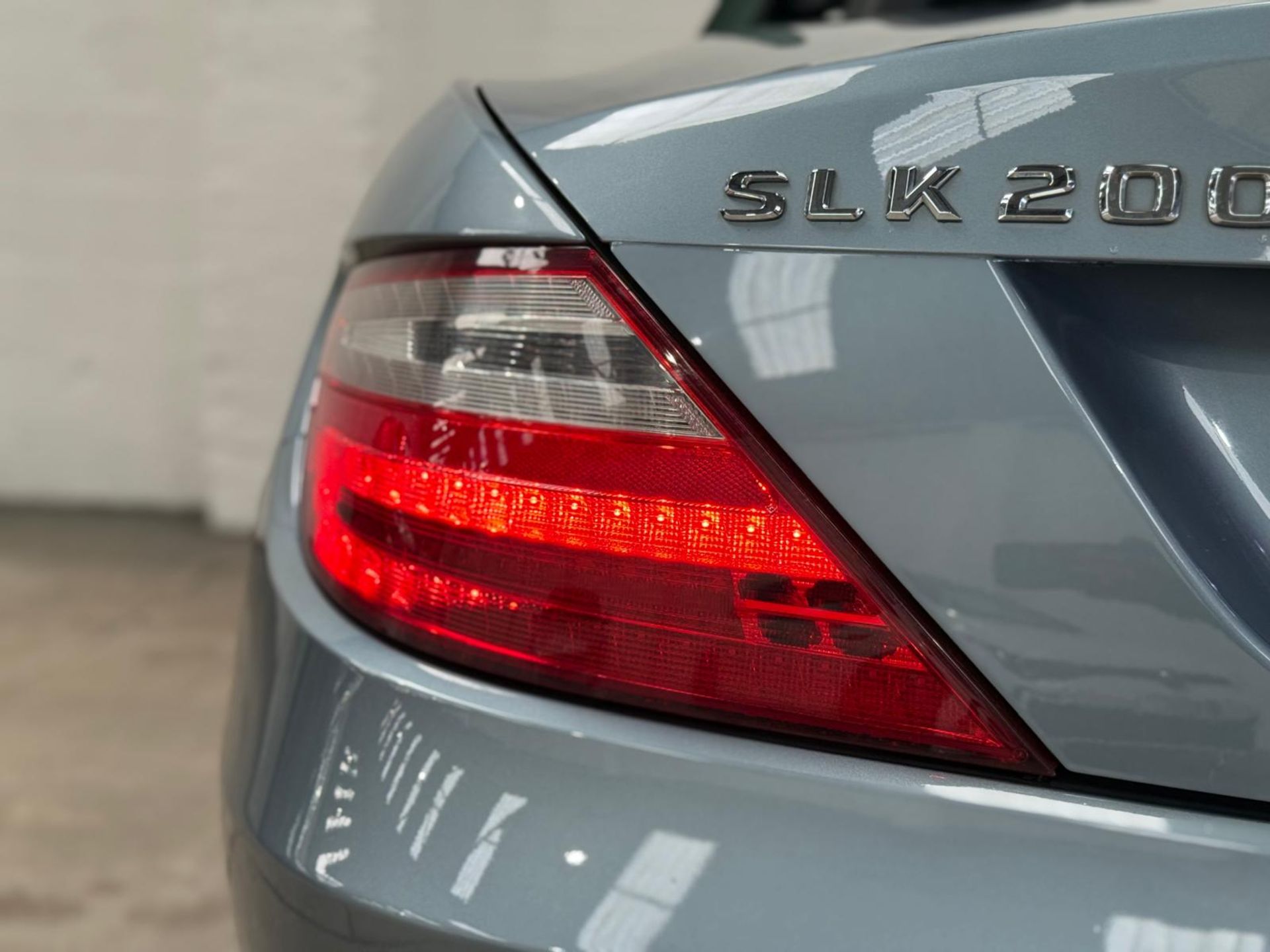 2012 MERCEDES-BENZ SLK200 BLUEEFFICIENCY AUTO – 1.8 PETROL– 147K MILES >>--NO VAT ON HAMMER--<< - Image 32 of 38
