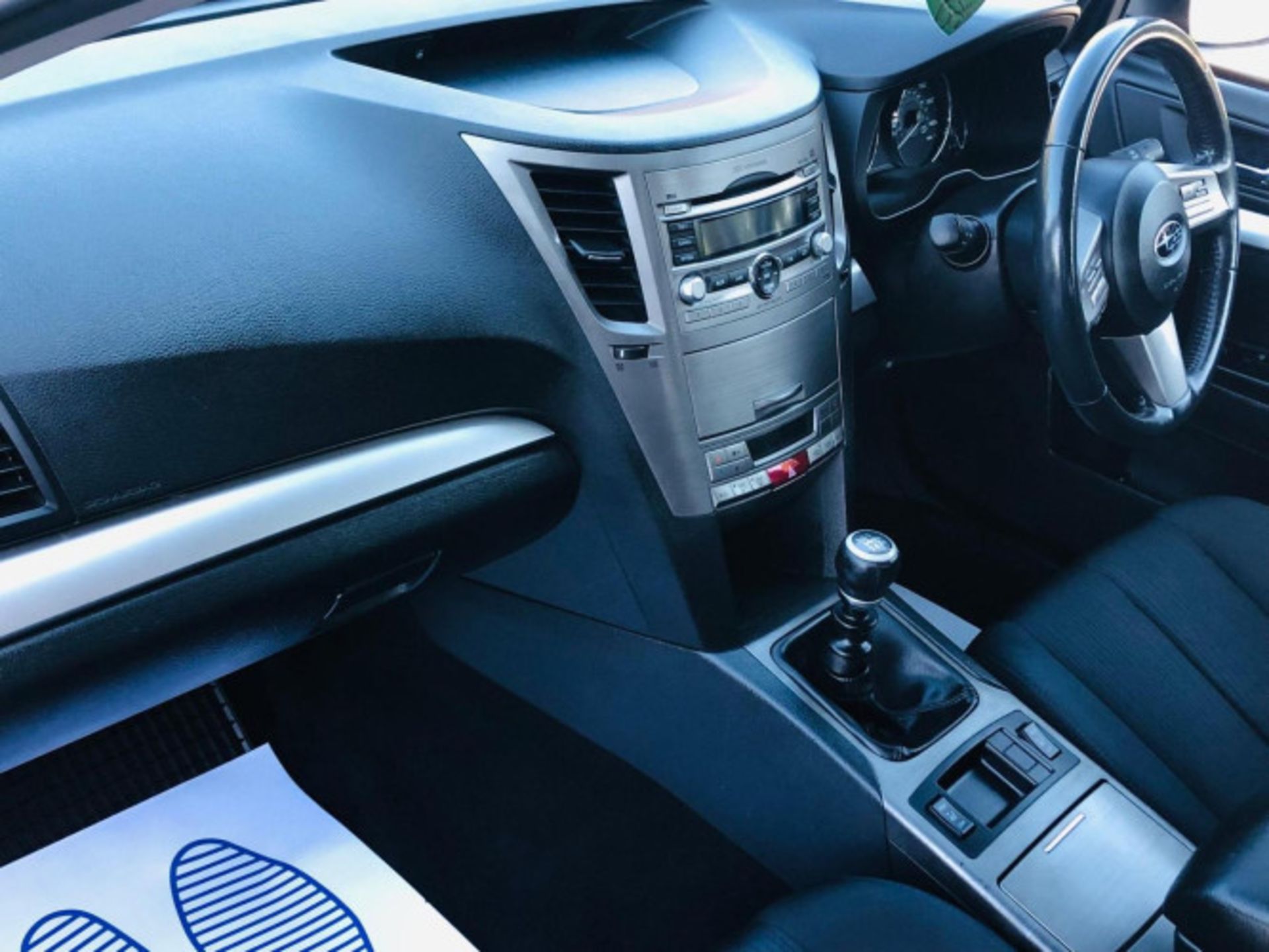 2010 SUBARU LEGACY 2.0D S SPORT TOURER 4WD >>--NO VAT ON HAMMER--<< - Image 14 of 29