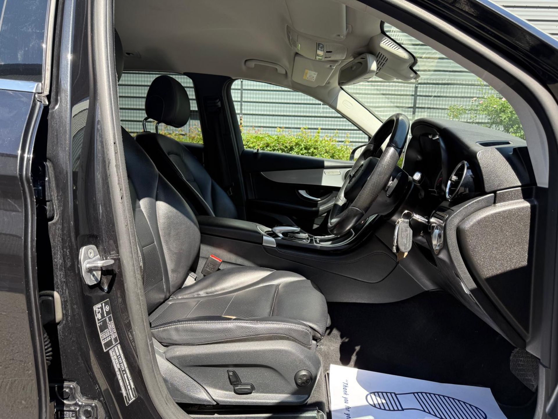 2017 MERCEDES-BENZ GLC 250 D 4MATIC SPORT AUTO >>--NO VAT ON HAMMER--<< - Image 13 of 27