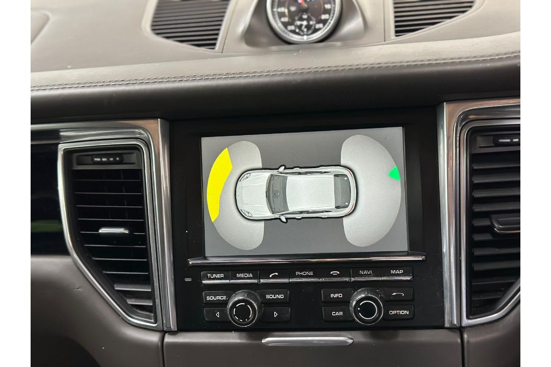 2015 PORSCHE MACAN S D S-A – 3.0 V6 DIESEL – SEMI-AUTO – 125K MILES >>--NO VAT ON HAMMER--<< - Image 23 of 31