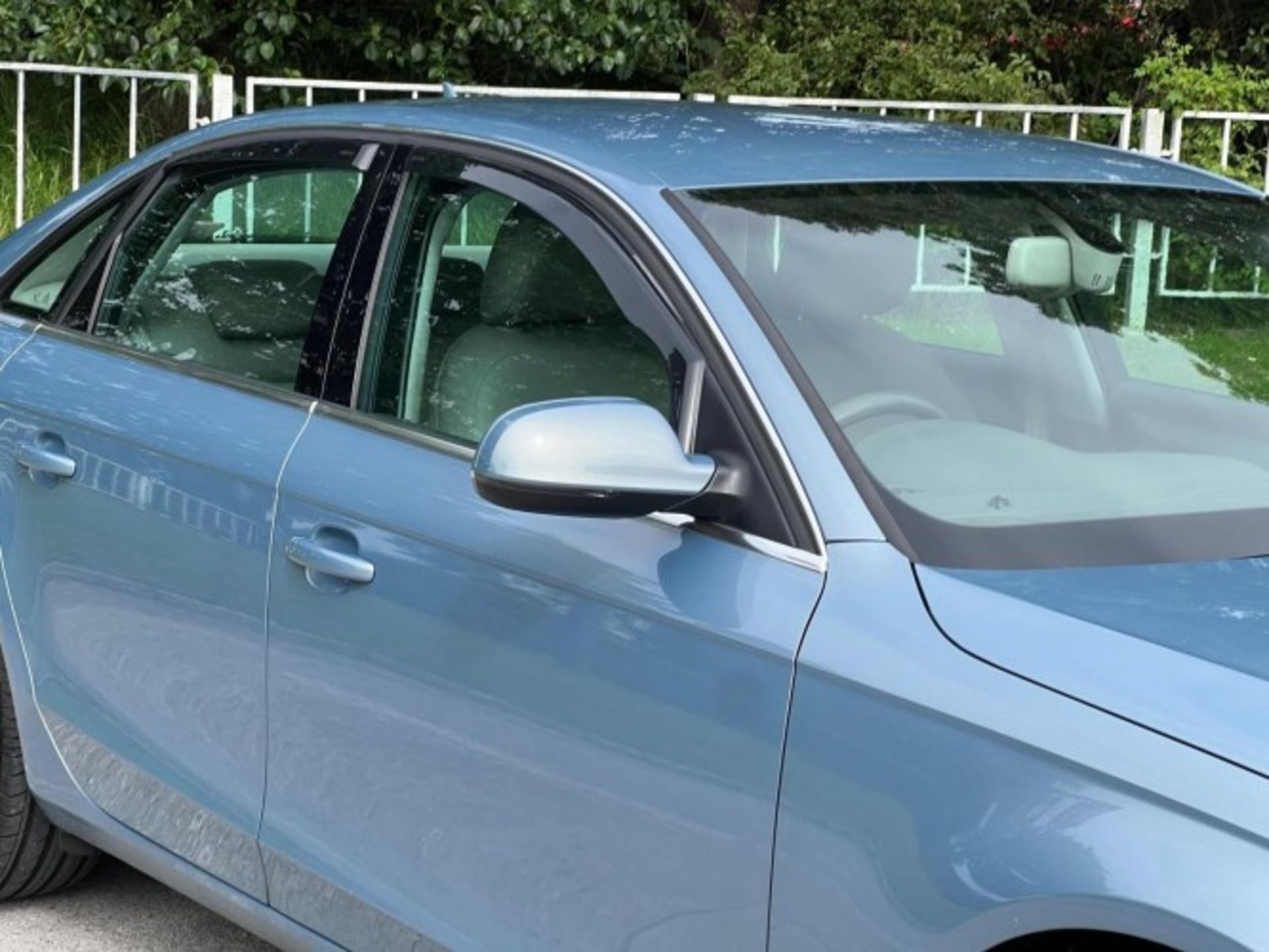 2009 AUDI A4 2.0 TDI EXECUTIVE SE – MULTITRONIC >>--NO VAT ON HAMMER--<< - Image 36 of 39
