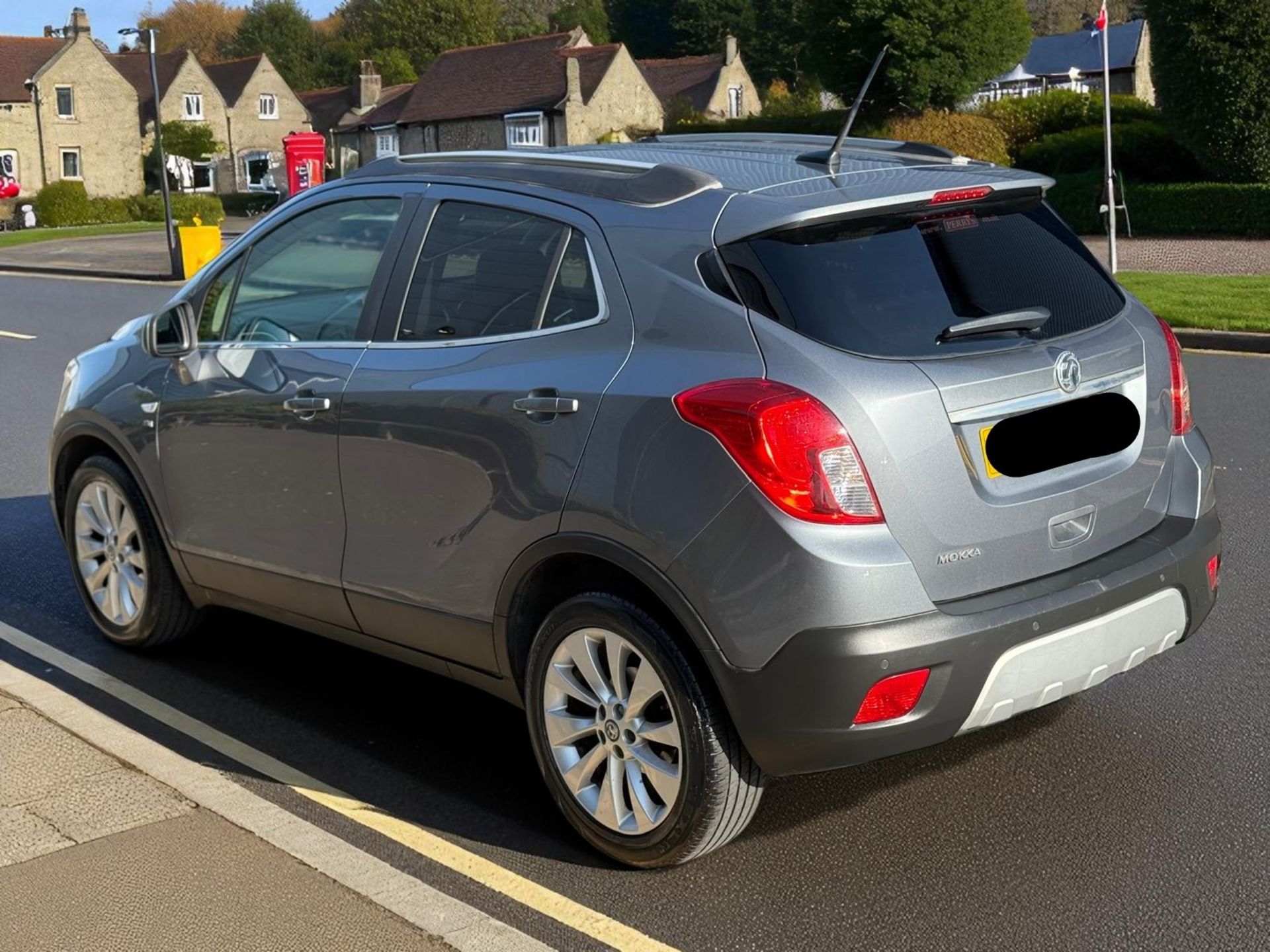 2015 VAUXHALL MOKKA SE 1.6 PETROL – 71K – LEATHER – PARKING SENSORS >>--NO VAT ON HAMMER--<< - Image 10 of 40