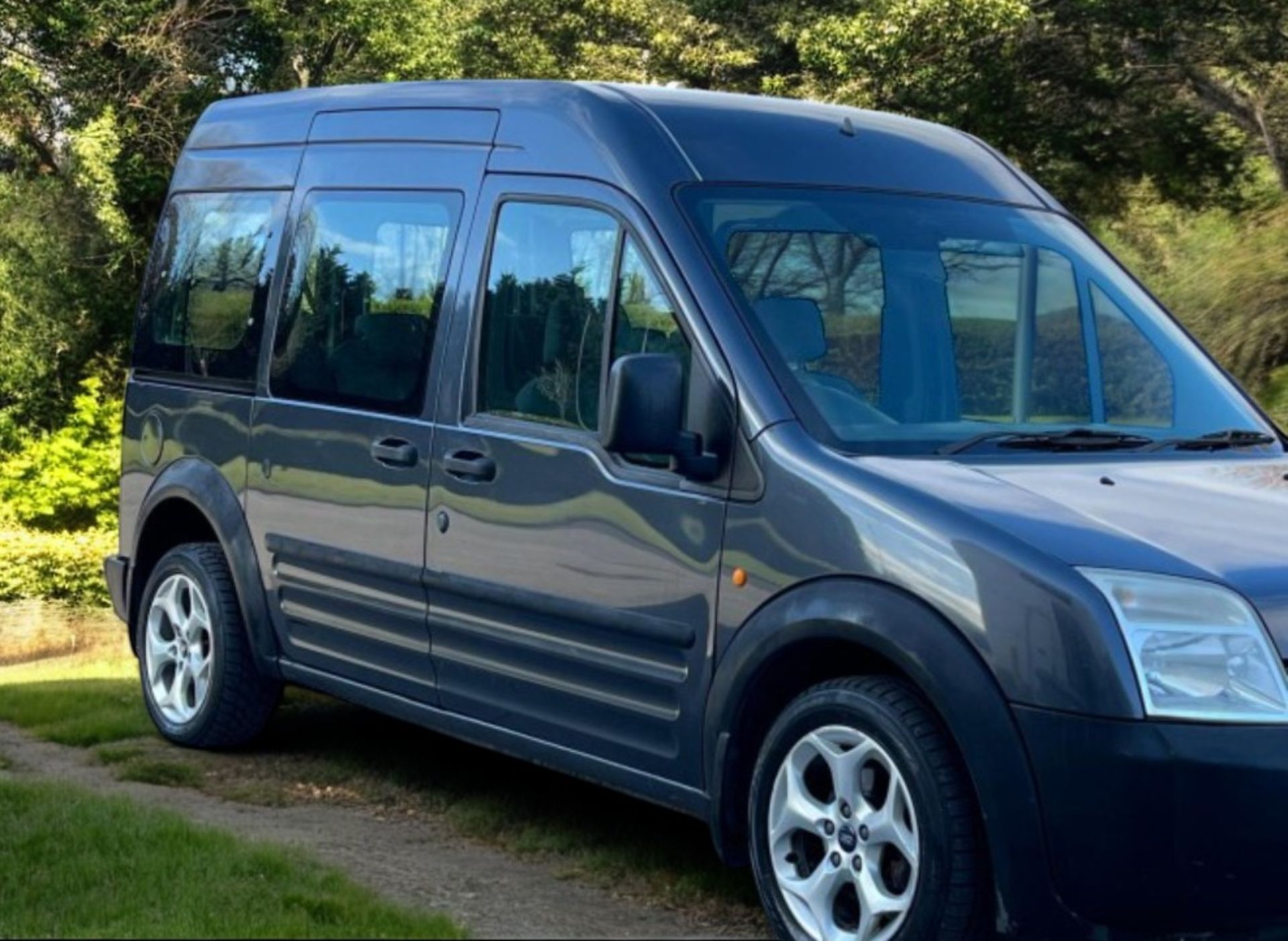 FORD TOURNEO CONNECT 1.8 TDCI T230 90 – 90K MILES >>--NO VAT ON HAMMER--<< - Image 6 of 27