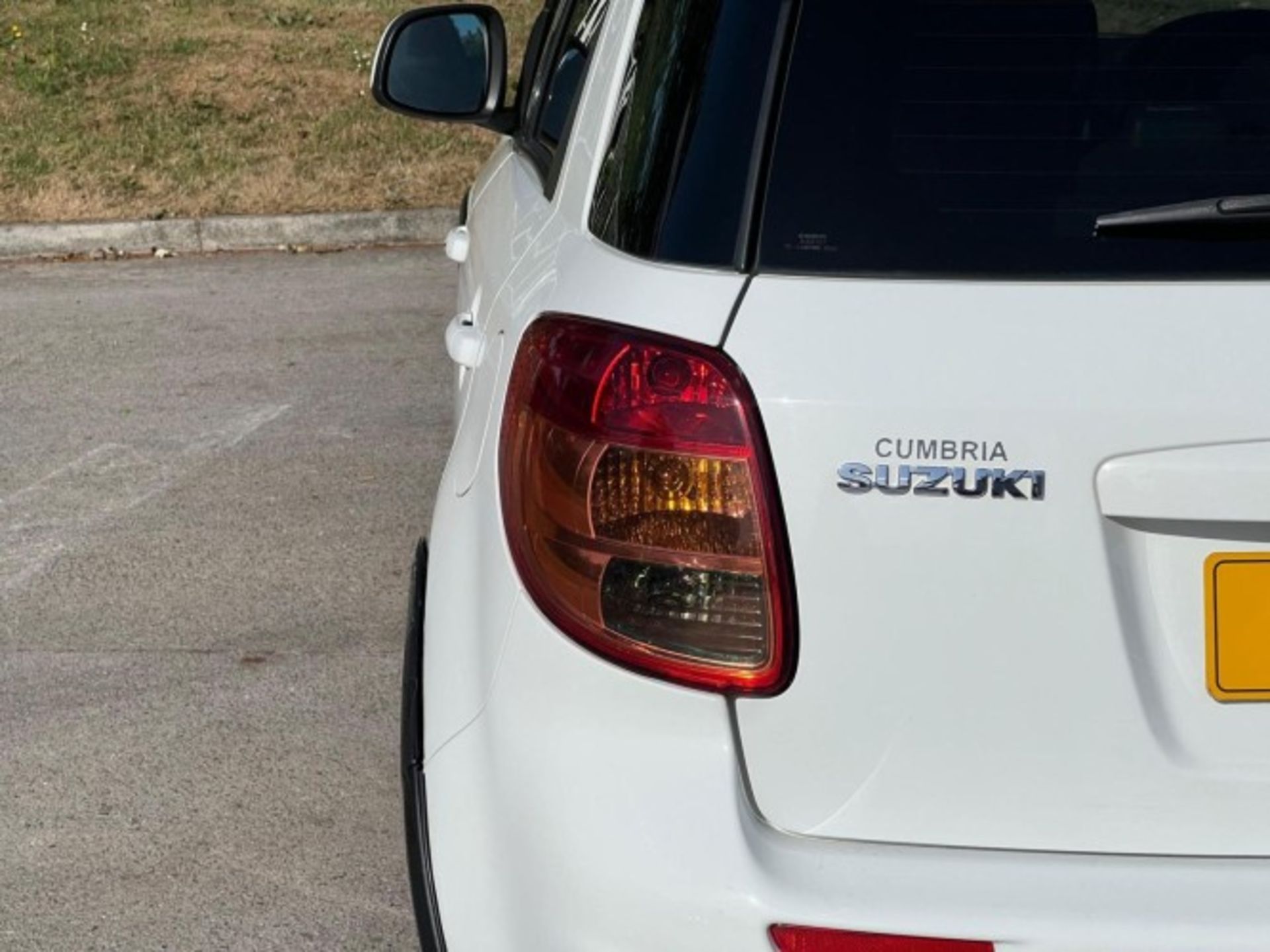 2011 SUZUKI SX4 1.6 SZ5 4GRIP 5DR – 114,414 MILES >>--NO VAT ON HAMMER--<< - Image 13 of 27