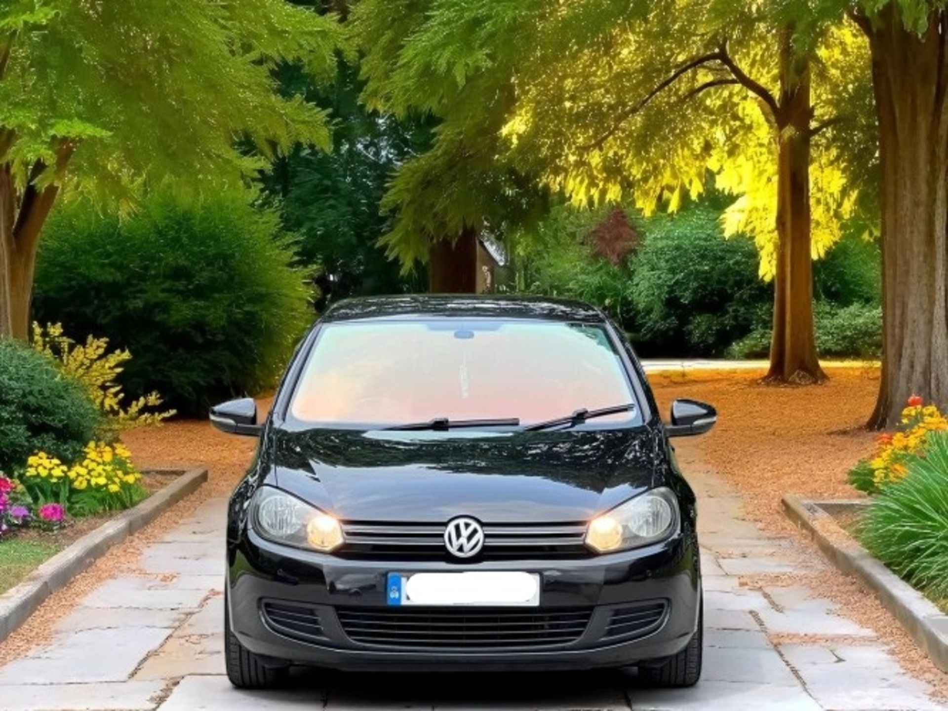 2010 VOLKSWAGEN GOLF PLUS 1.6 TDI SE 5DR HATCHBACK – 128K MILES >>--NO VAT ON HAMMER--<< - Image 2 of 35