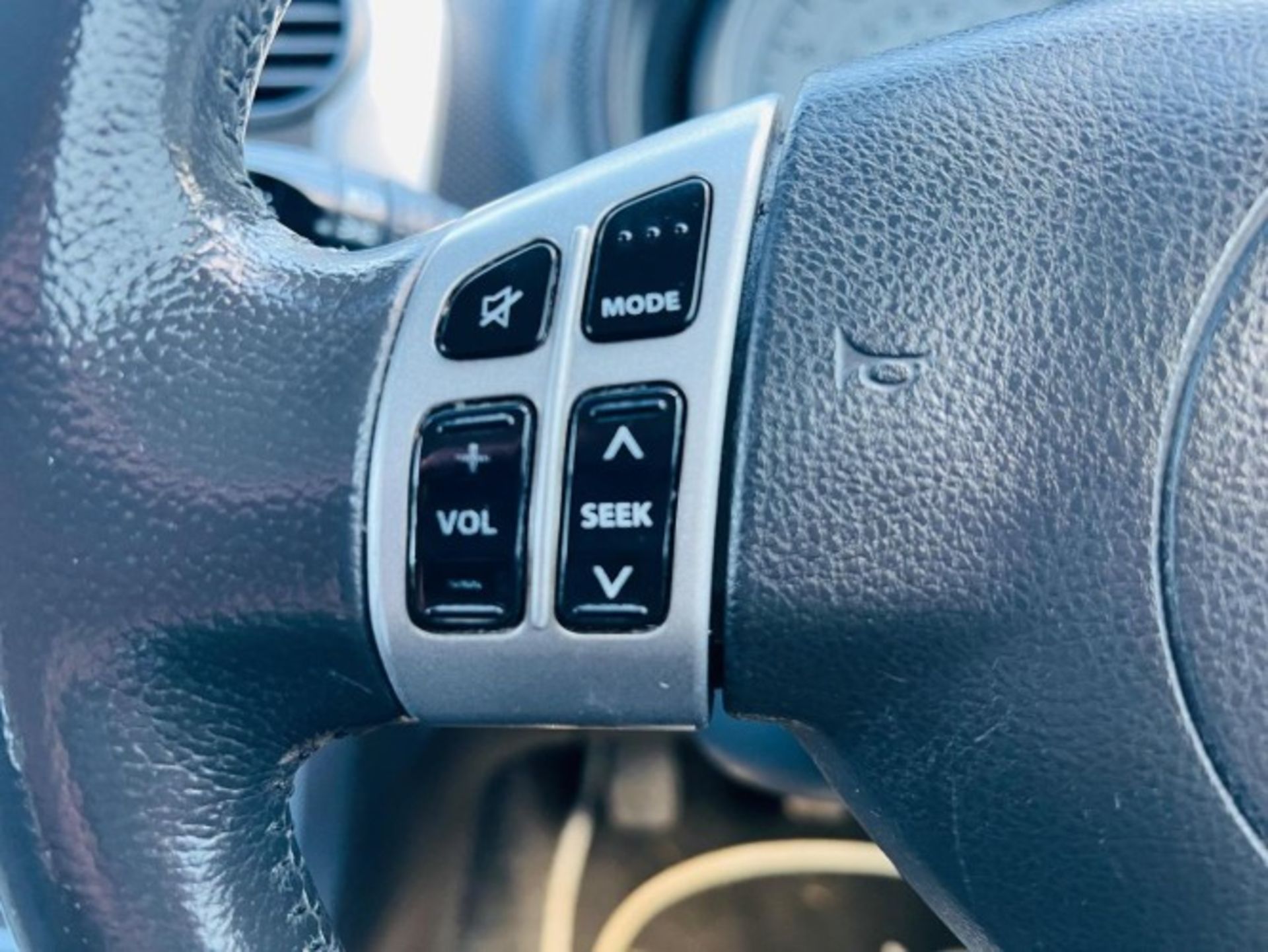 2010 SUZUKI SPLASH 1.0 12V GLS – MANUAL >>--NO VAT ON HAMMER--<< - Image 16 of 24