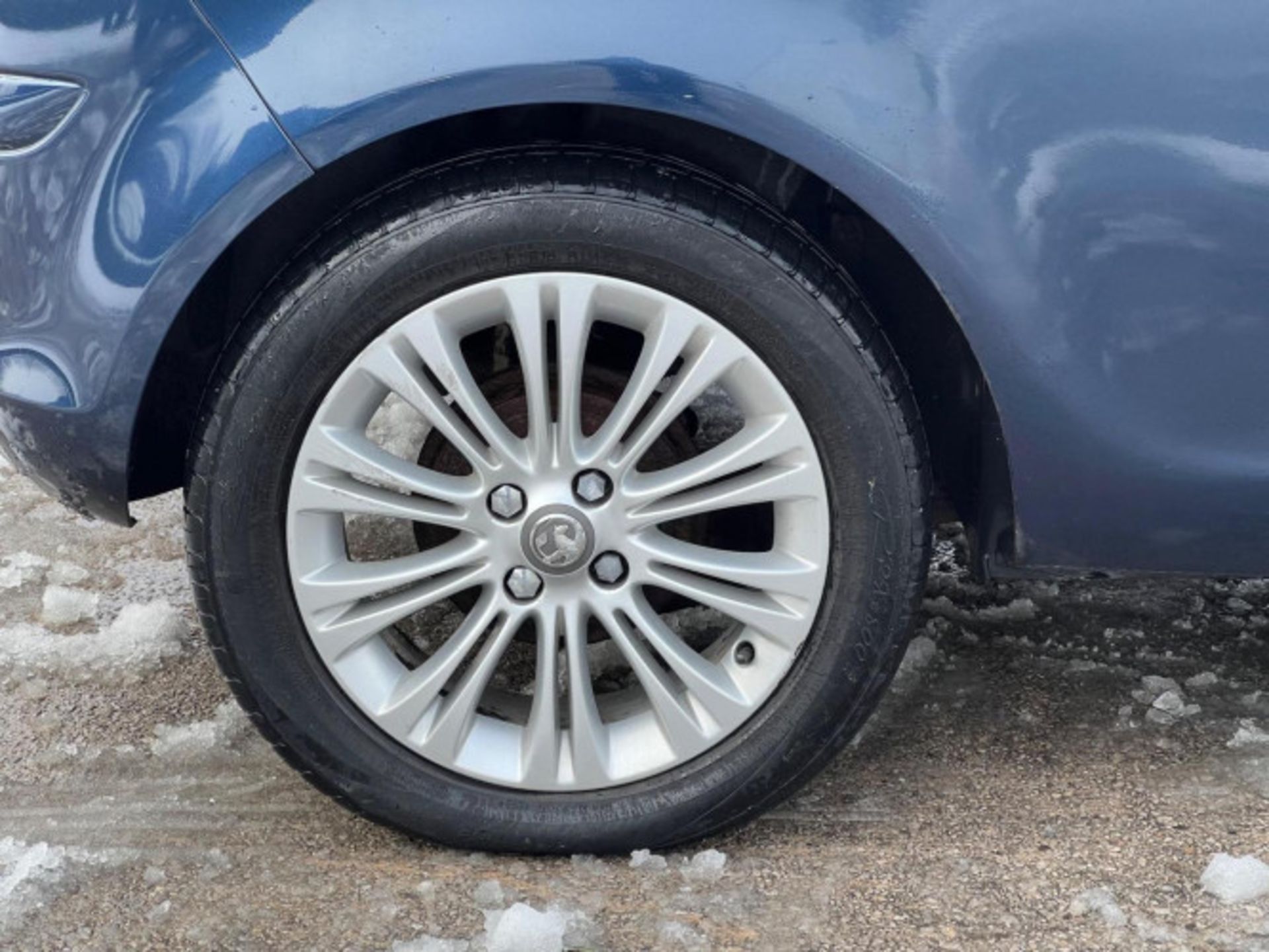 2013 VAUXHALL CORSA 1.2 16V SE 3DR >>--NO VAT ON HAMMER--<< - Image 28 of 32