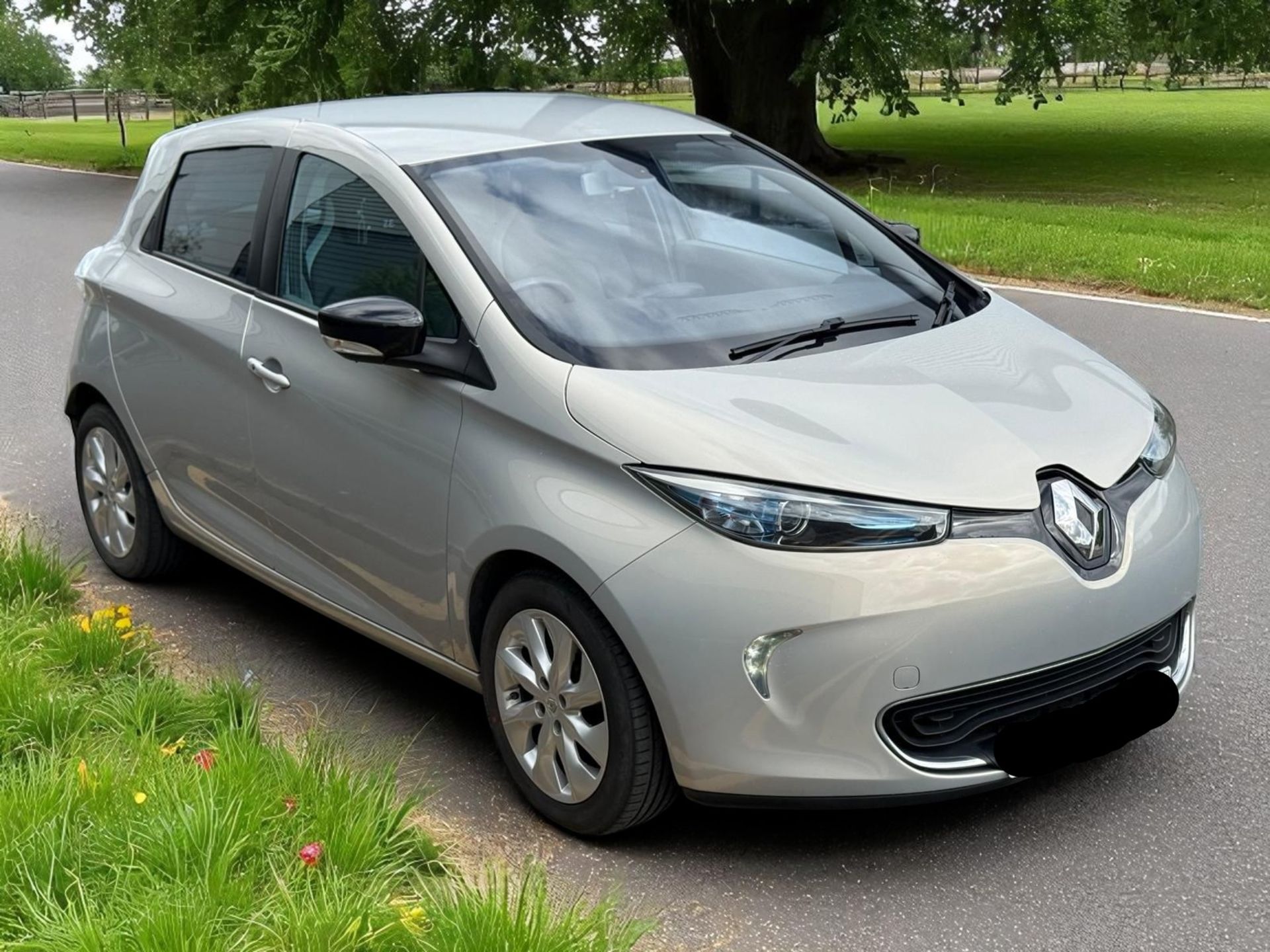 2016 RENAULT ZOE DYNAMIQUE NAV AUTO – 22KWH ELECTRIC HATCHBACK >>--NO VAT ON HAMMER--<< - Image 9 of 27
