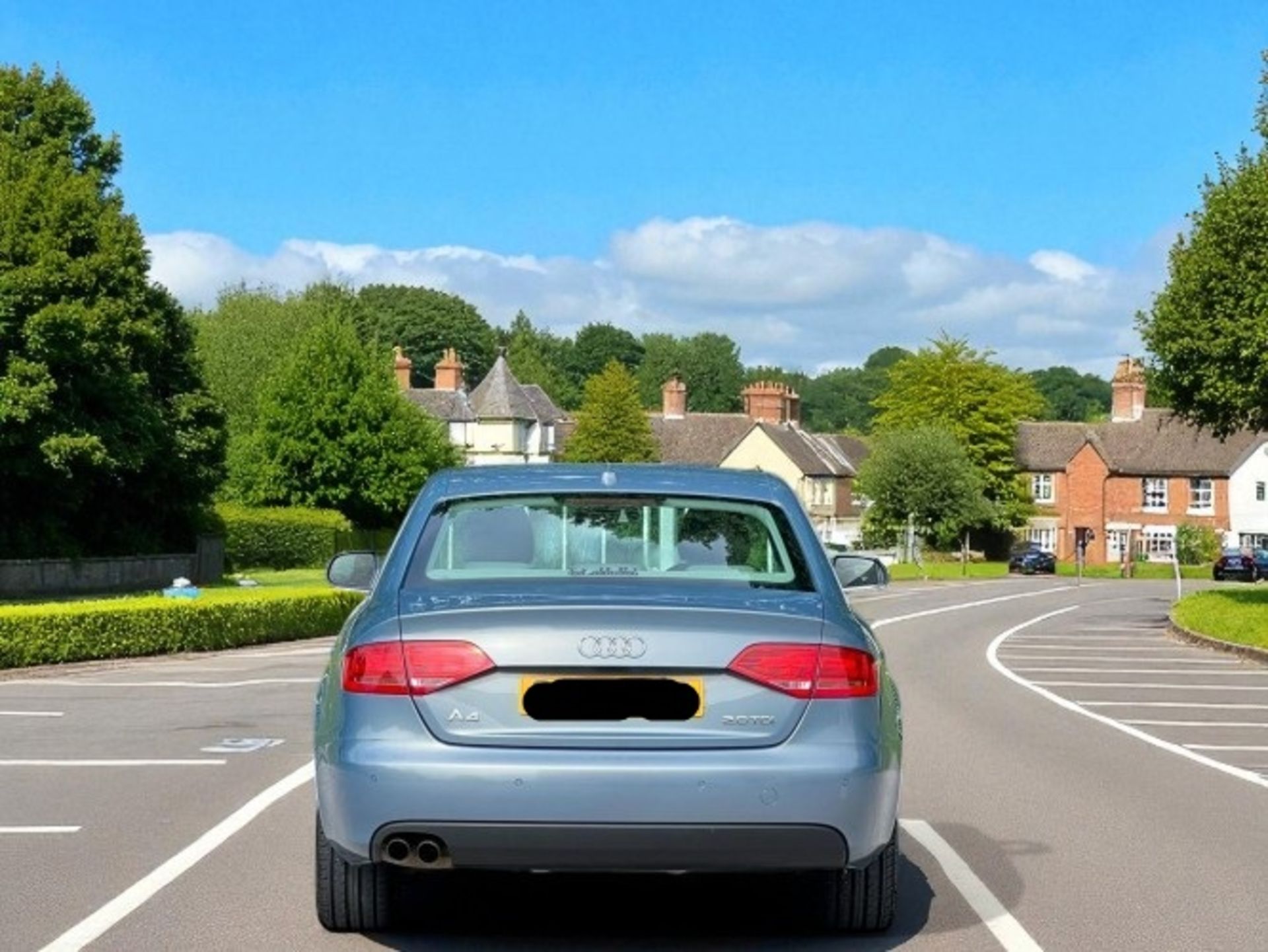 2009 AUDI A4 2.0 TDI EXECUTIVE SE – MULTITRONIC >>--NO VAT ON HAMMER--<< - Image 7 of 39