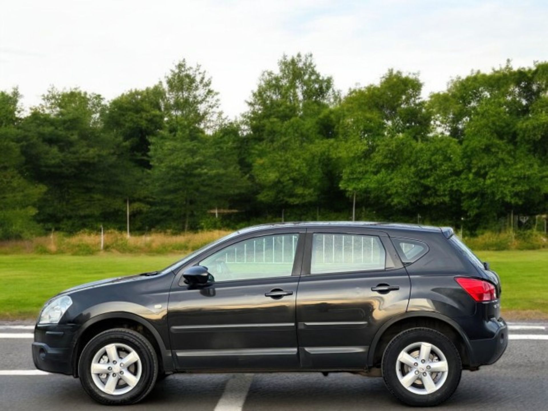 2008 NISSAN QASHQAI 2.0 ACENTA CVT – BLACK, 5 DOOR SUV >>--NO VAT ON HAMMER--<< - Image 9 of 30