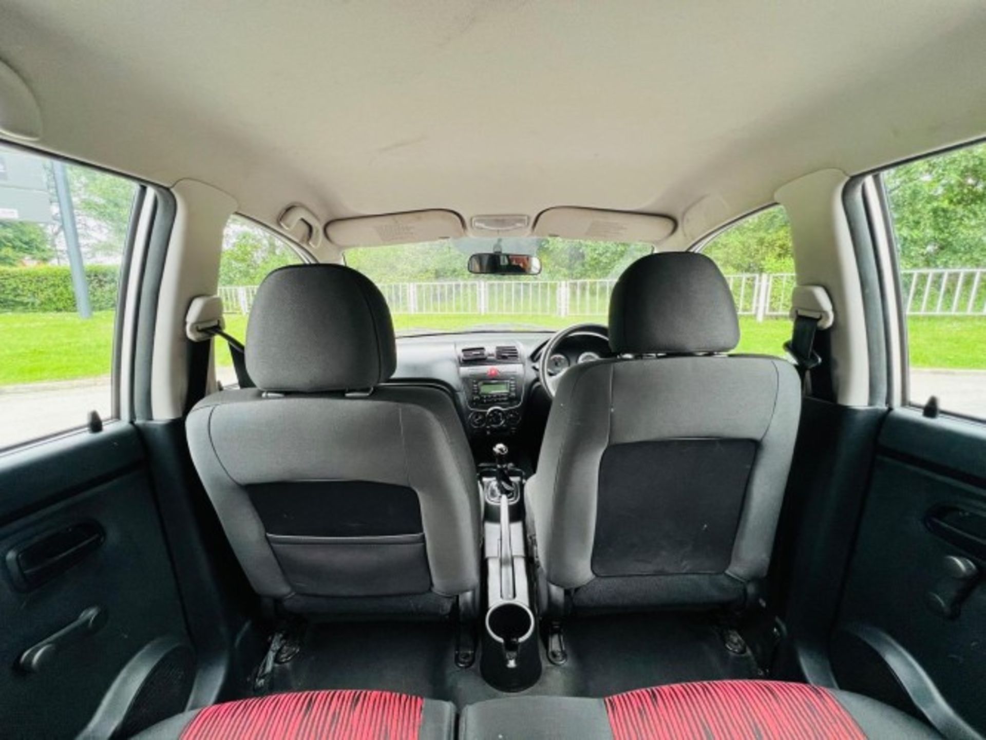 *(ONLY 51K MILEAGE)** 2010 KIA PICANTO 1.0 SPICE 5DR HATCHBACK – MANUAL PETROL>-NO VAT ON HAMMER-< - Image 31 of 37