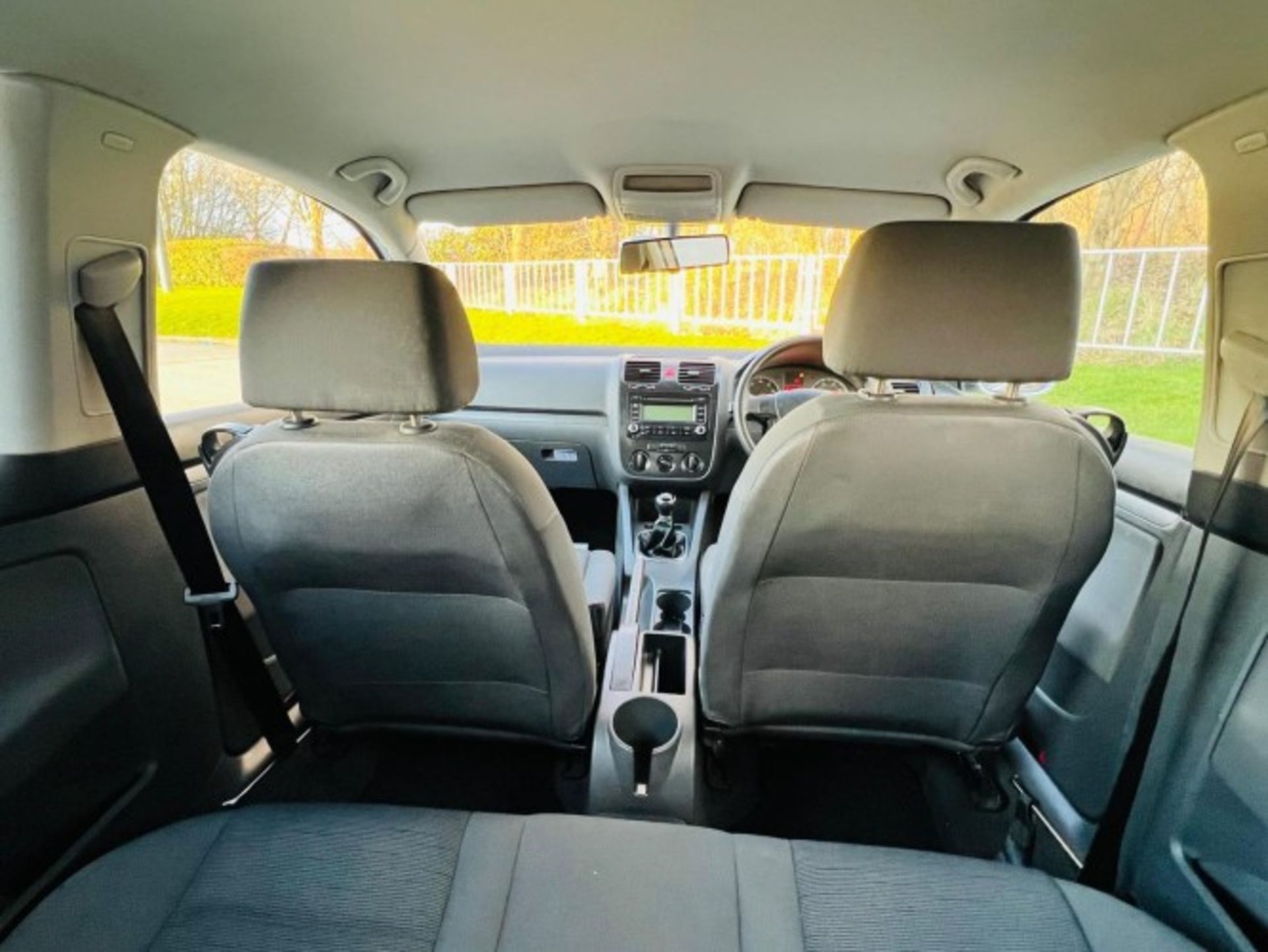 2006 VOLKSWAGEN GOLF 1.4 S – 138,872 MILES – MANUAL >>--NO VAT ON HAMMER--<< - Image 11 of 23