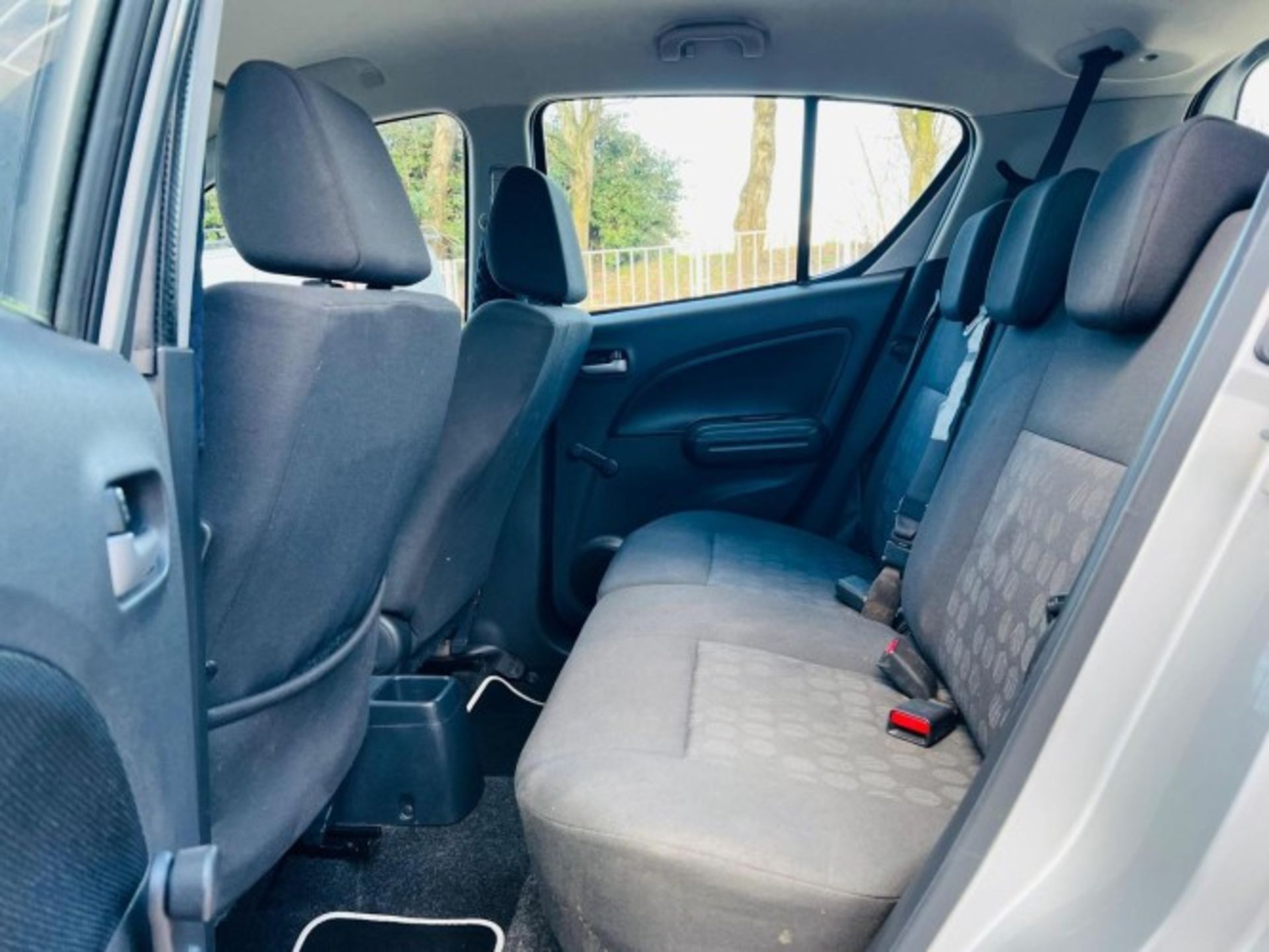 2010 SUZUKI SPLASH 1.0 12V GLS – MANUAL >>--NO VAT ON HAMMER--<< - Image 19 of 24