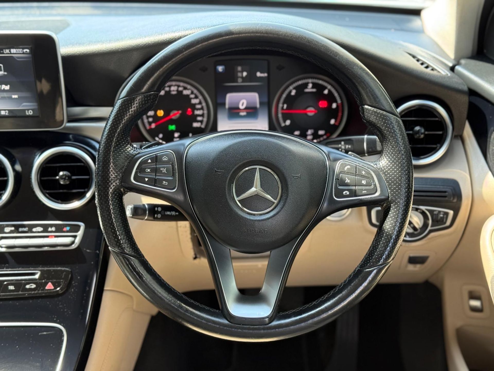 2016 MERCEDES-BENZ GLC 250D 4MATIC SE EXECUTIVE AUTO – EURO 6 – 138K MILES >>--NO VAT ON HAMMER--<< - Image 22 of 35