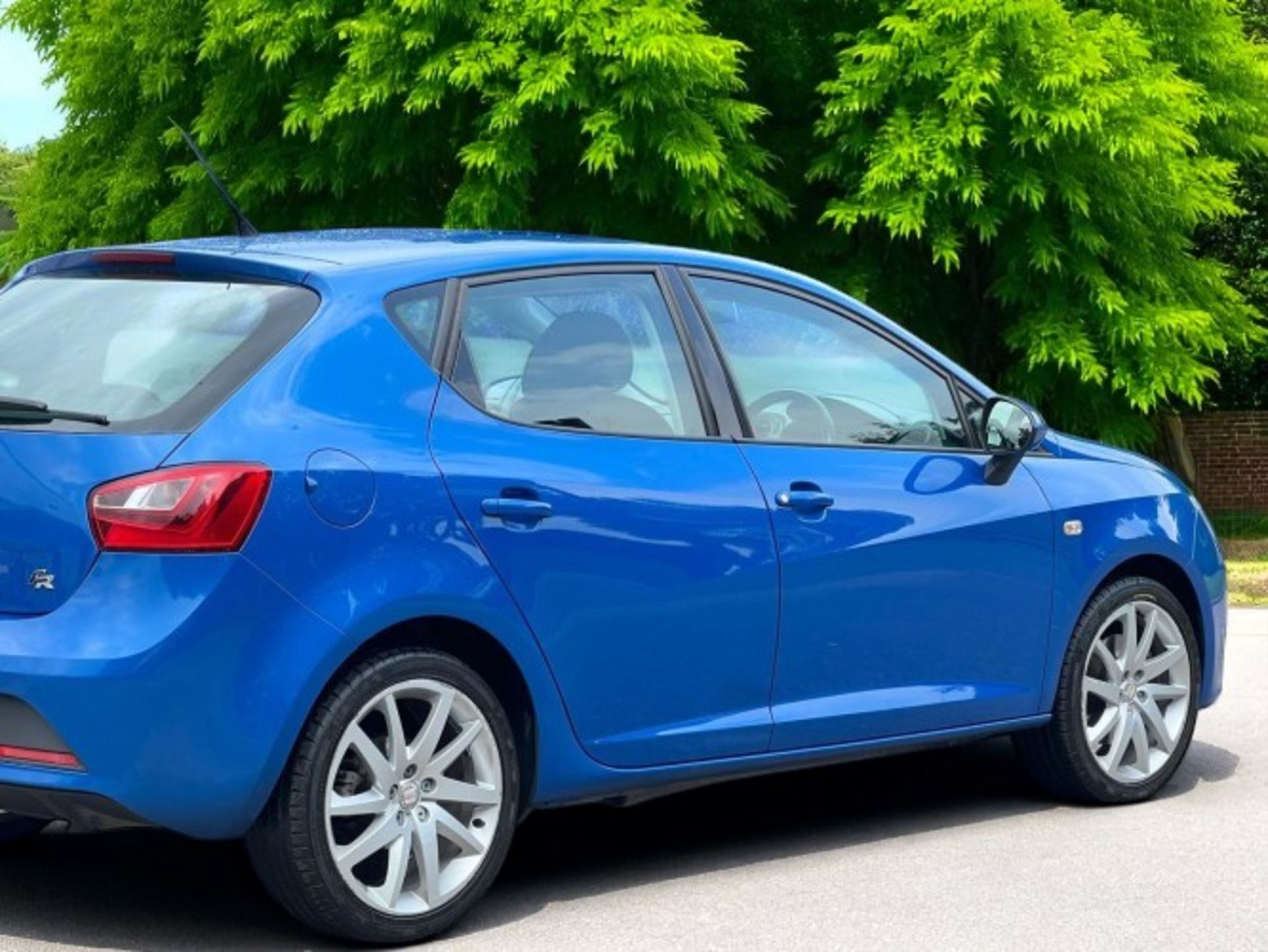 2012 SEAT IBIZA 2.0 TDI CR FR 5DR – 117,512 MILES >>--NO VAT ON HAMMER--<< - Image 7 of 38