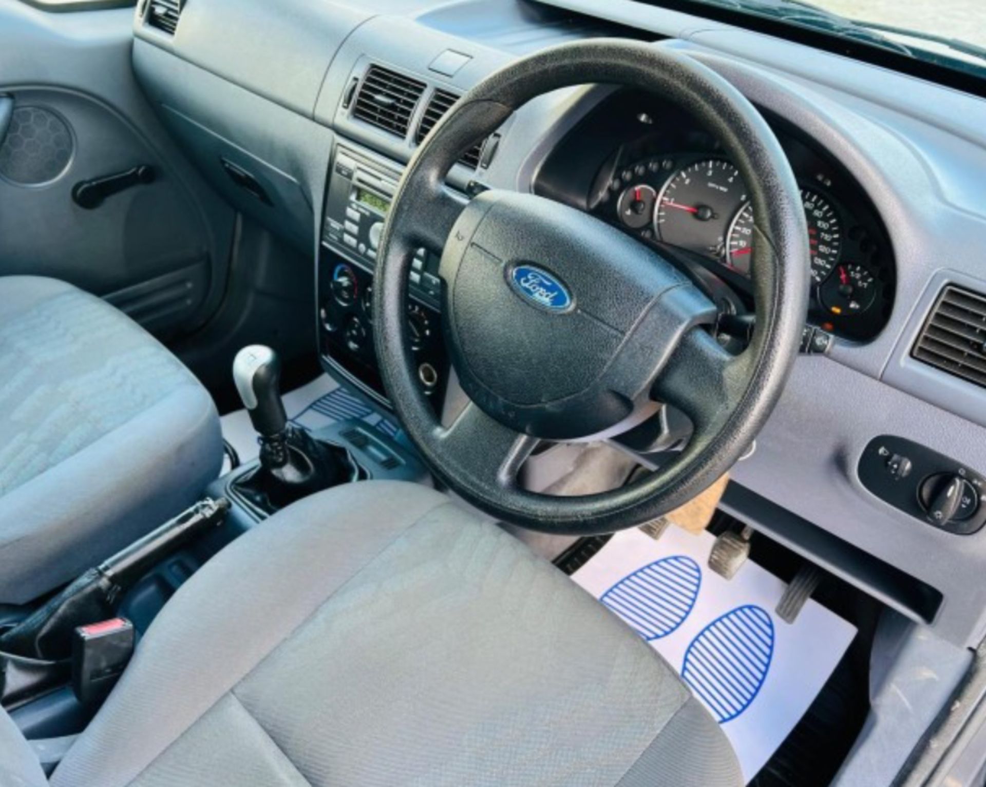 FORD TOURNEO CONNECT 1.8 TDCI T230 90 – 90K MILES >>--NO VAT ON HAMMER--<< - Image 14 of 27