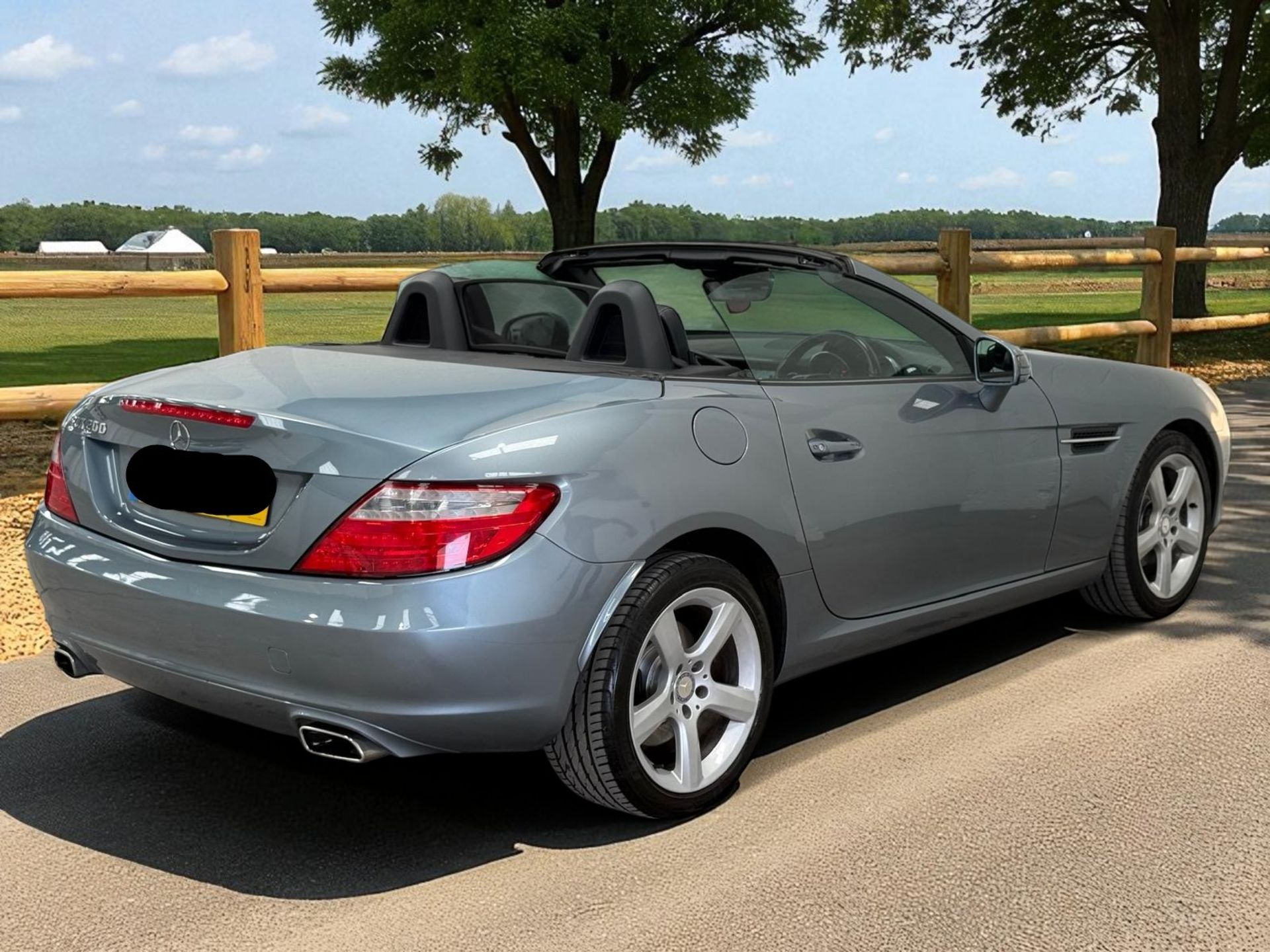 2012 MERCEDES-BENZ SLK200 BLUEEFFICIENCY AUTO – 1.8 PETROL– 147K MILES >>--NO VAT ON HAMMER--<< - Image 17 of 38