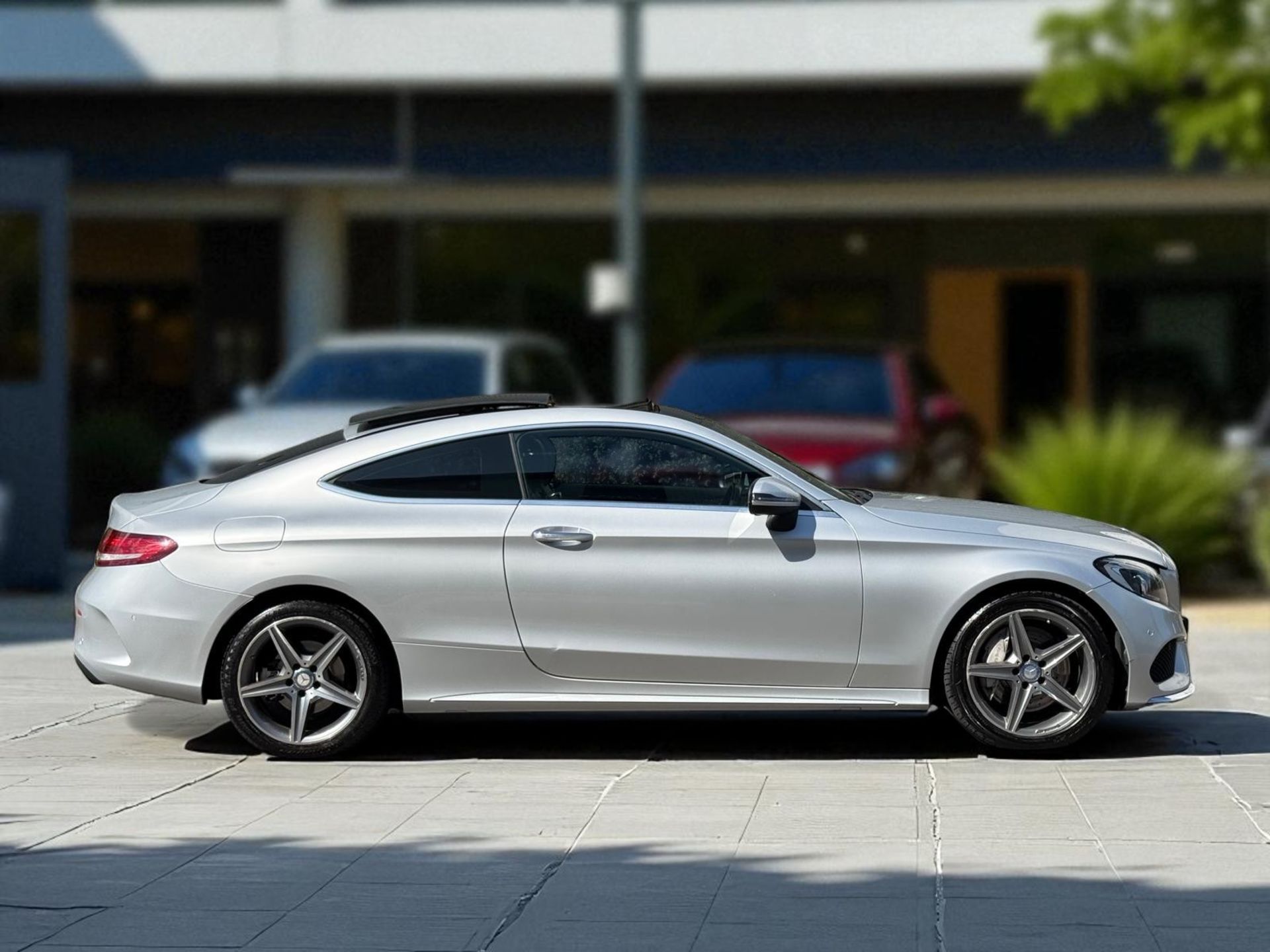 2016 MERCEDES-BENZ C250D AMG LINE PREMIUM AUTO – 2.1 DIESEL - 94K MILES >>--NO VAT ON HAMMER--<< - Image 11 of 38