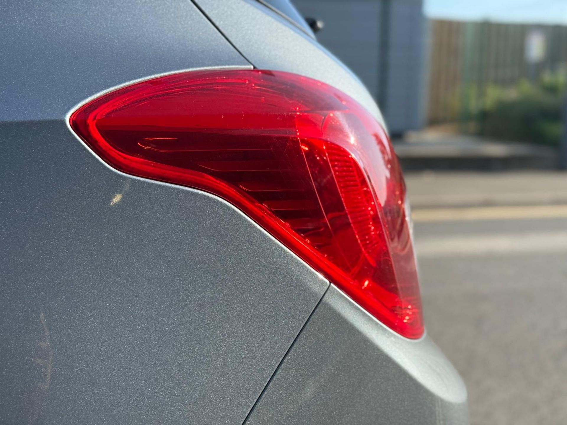 2015 VAUXHALL MOKKA SE 1.6 PETROL – 71K – LEATHER – PARKING SENSORS >>--NO VAT ON HAMMER--<< - Image 32 of 40