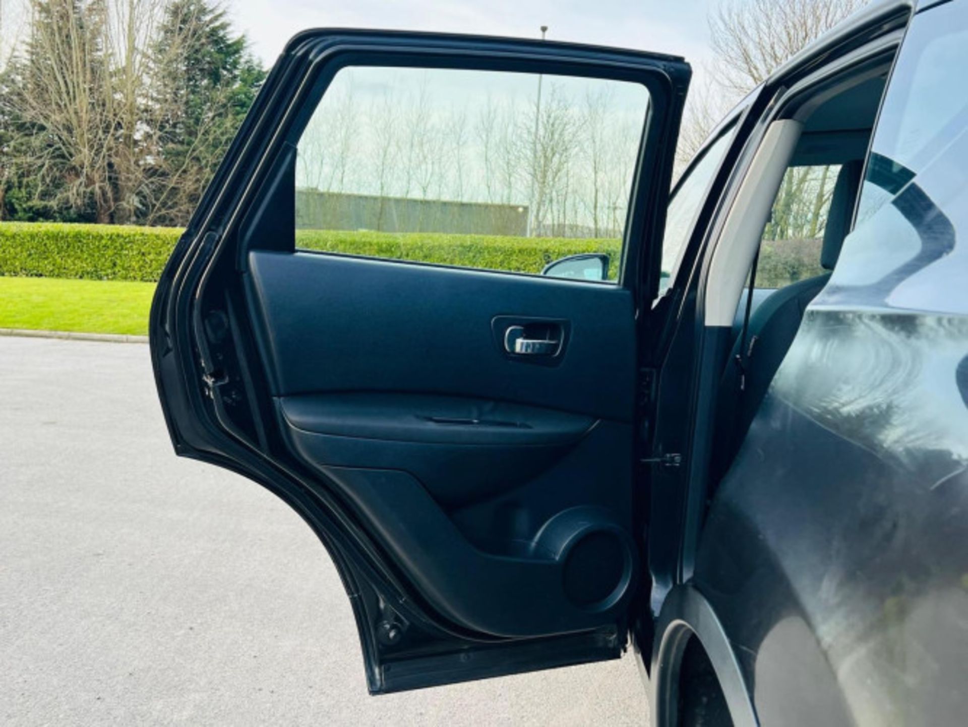2008 NISSAN QASHQAI 2.0 ACENTA CVT – BLACK, 5 DOOR SUV >>--NO VAT ON HAMMER--<< - Image 25 of 30