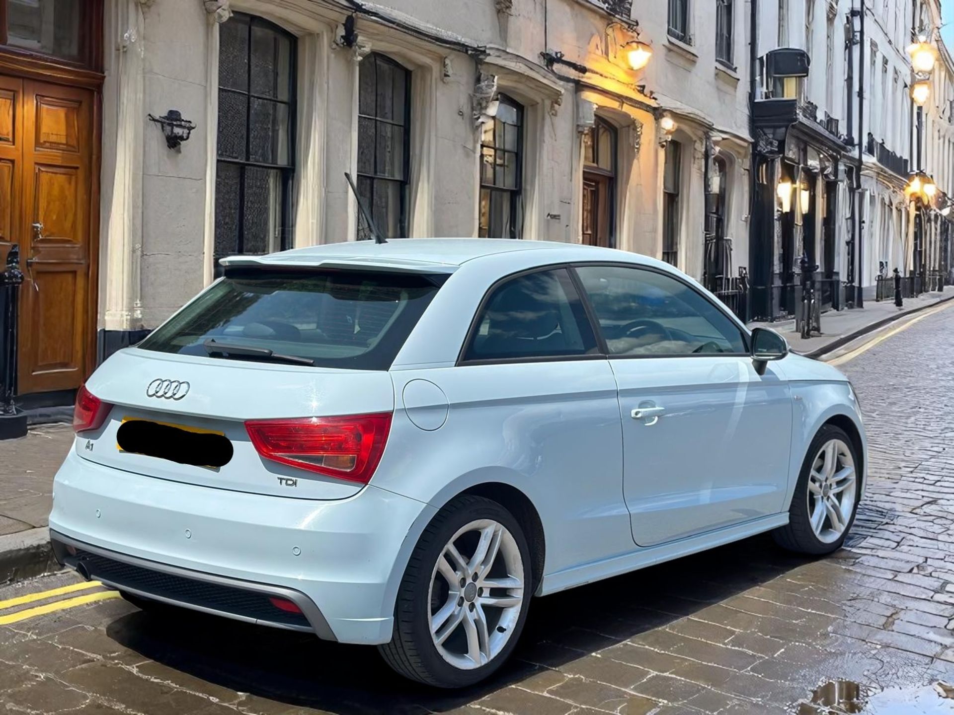 2010 AUDI A1 S LINE TDI – 1.6 DIESEL – MANUAL – 120K MILES >>--NO VAT ON HAMMER--<< - Image 4 of 19