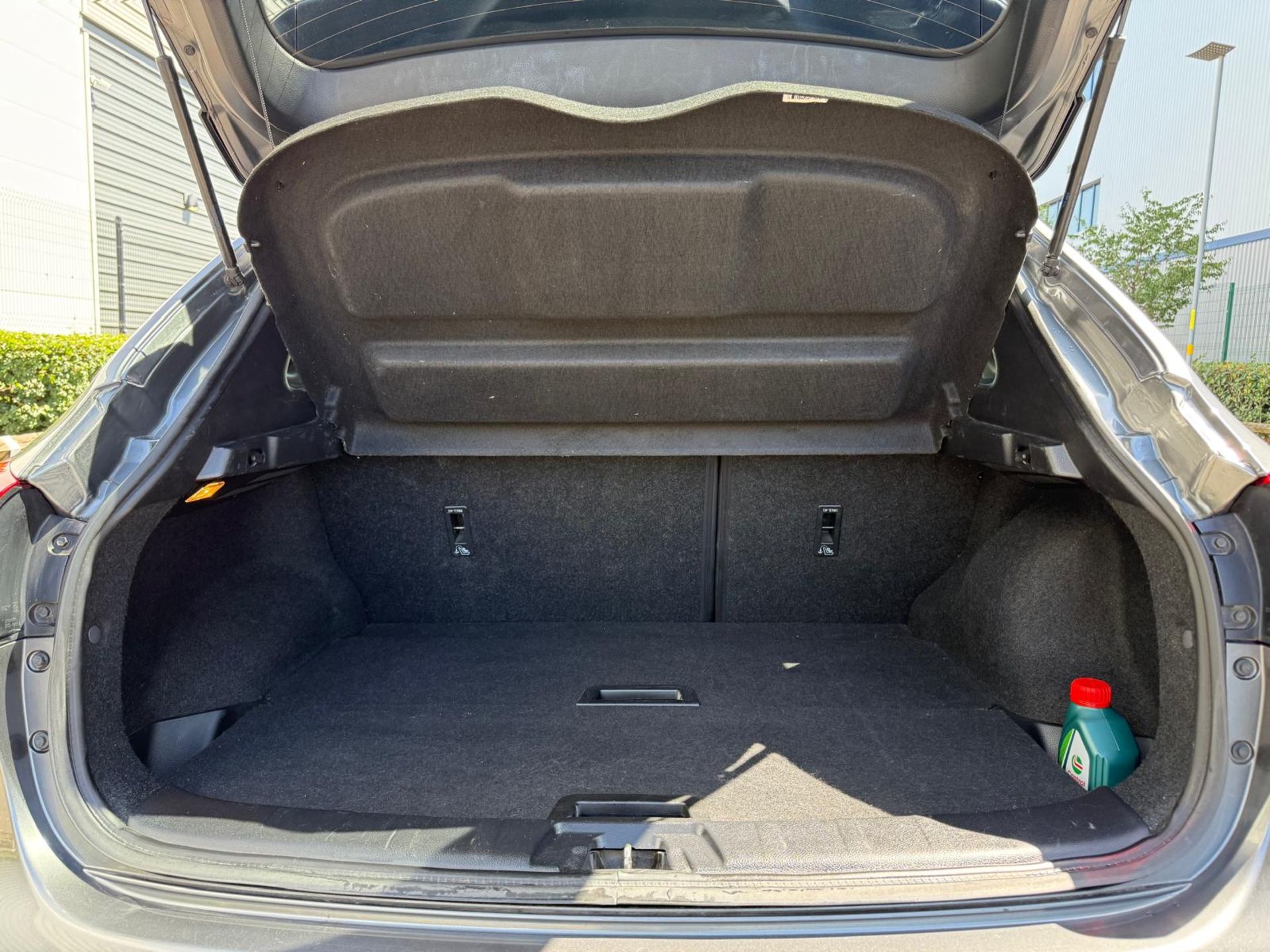 2015 NISSAN QASHQAI TEKNA DCI CVT – 101K MILES – TOP SPEC >>--NO VAT ON HAMMER--<< - Image 27 of 41