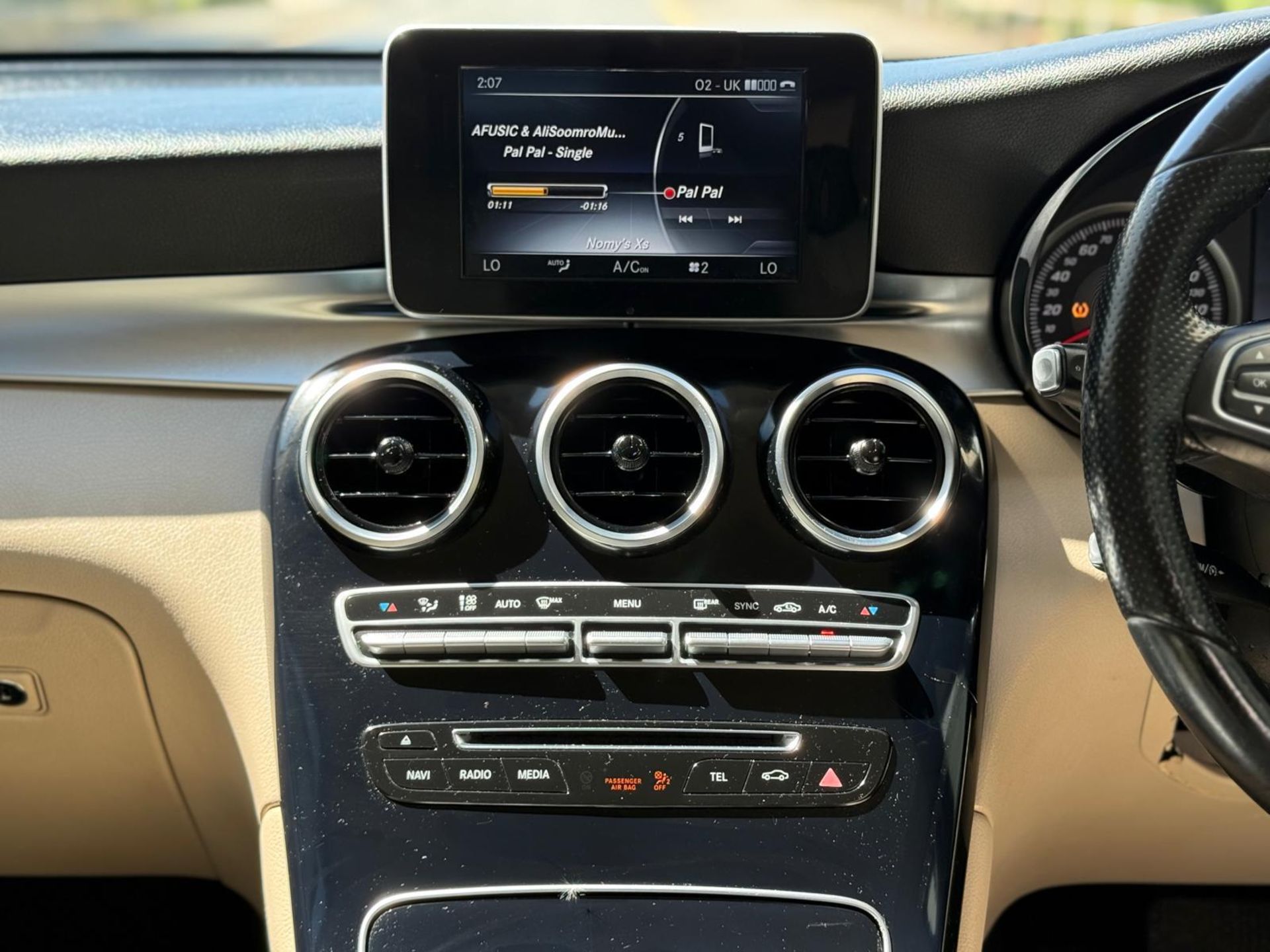 2016 MERCEDES-BENZ GLC 250D 4MATIC SE EXECUTIVE AUTO – EURO 6 – 138K MILES >>--NO VAT ON HAMMER--<< - Image 21 of 35