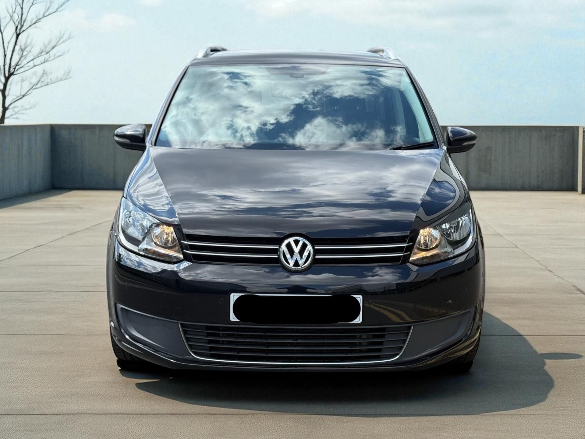 2014 VOLKSWAGEN TOURAN SE BLUE TECH TDI – 1.6 DIESEL – MANUAL – 7 SEATER >>--NO VAT ON HAMMER--<< - Image 3 of 41